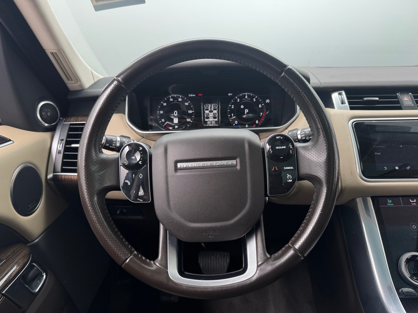 Thumbnail: 2018 Land Rover Range Rover Sport - 4