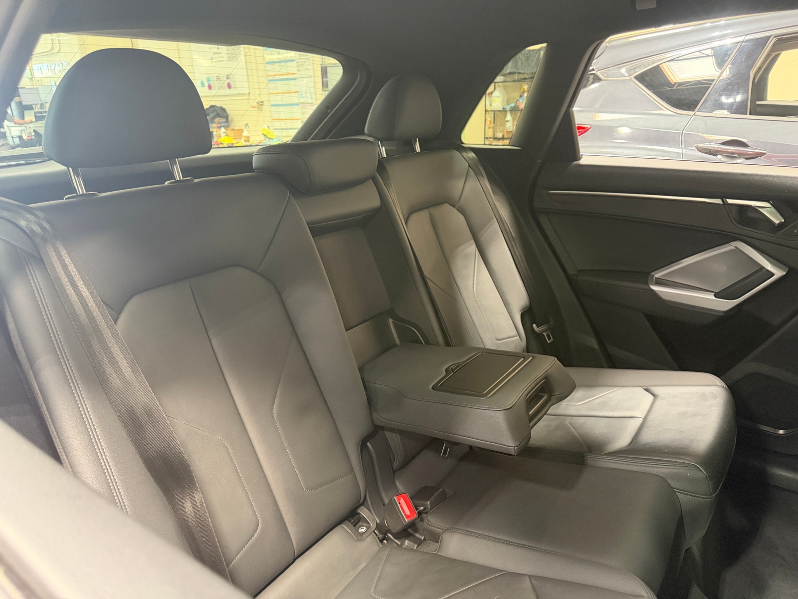 Thumbnail: 2024 Audi Q3 - 6