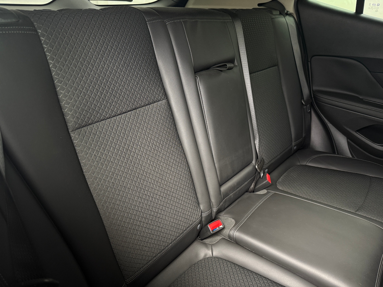 Thumbnail: 2022 Buick Encore - 5