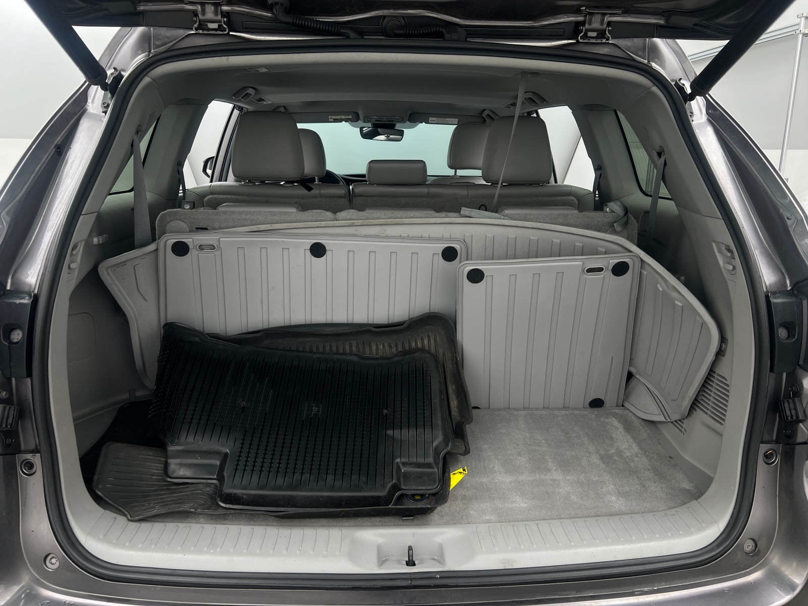Thumbnail: 2019 Toyota Highlander - 6