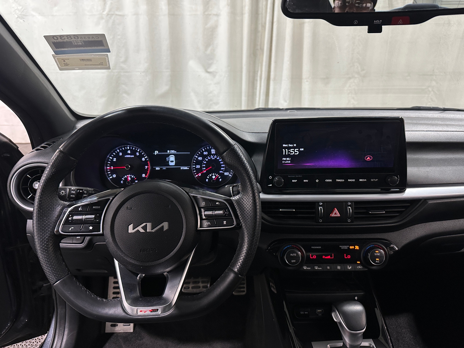 Thumbnail: 2023 Kia Forte - 2