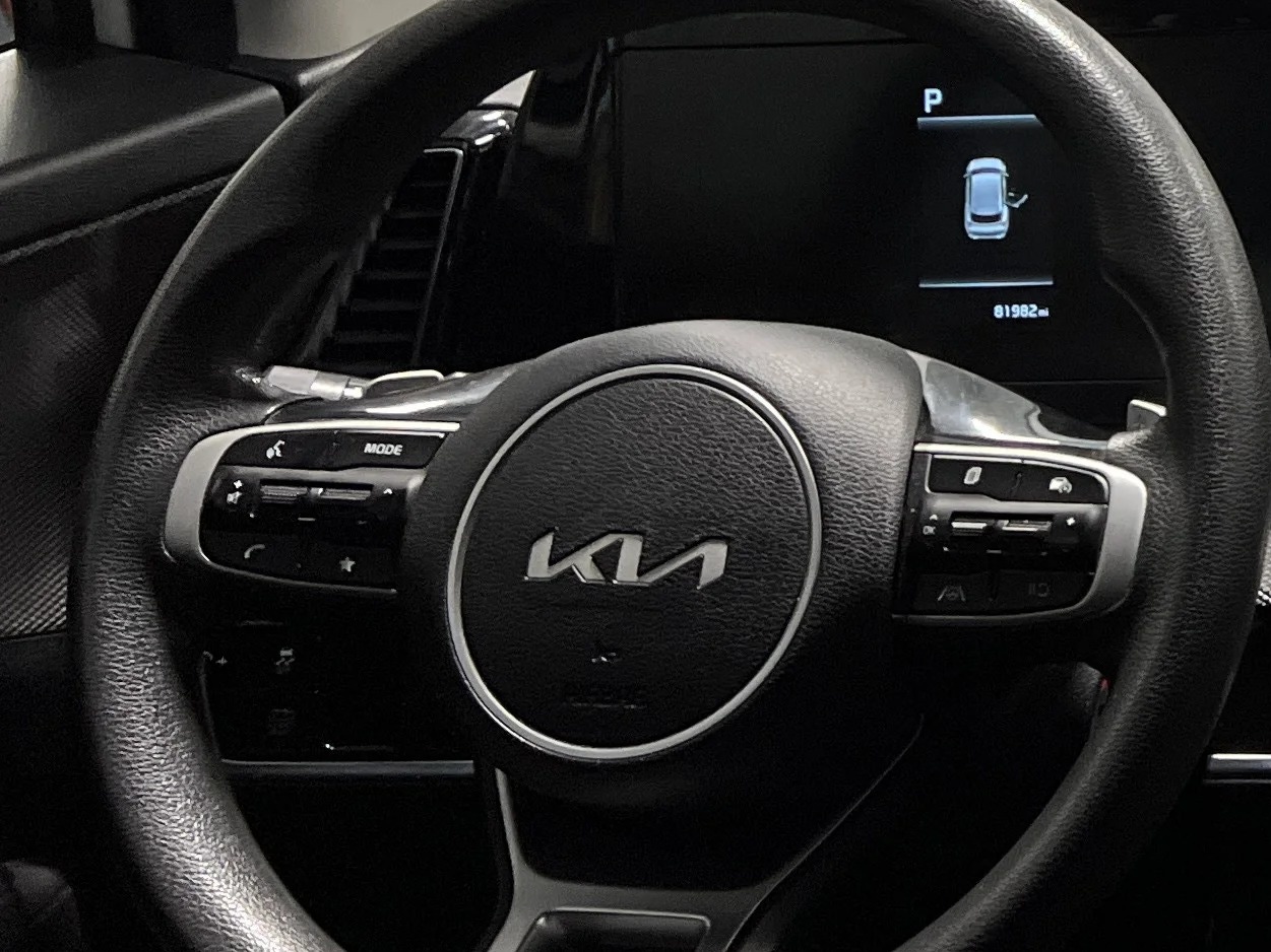 Thumbnail: 2023 Kia Sportage - 5