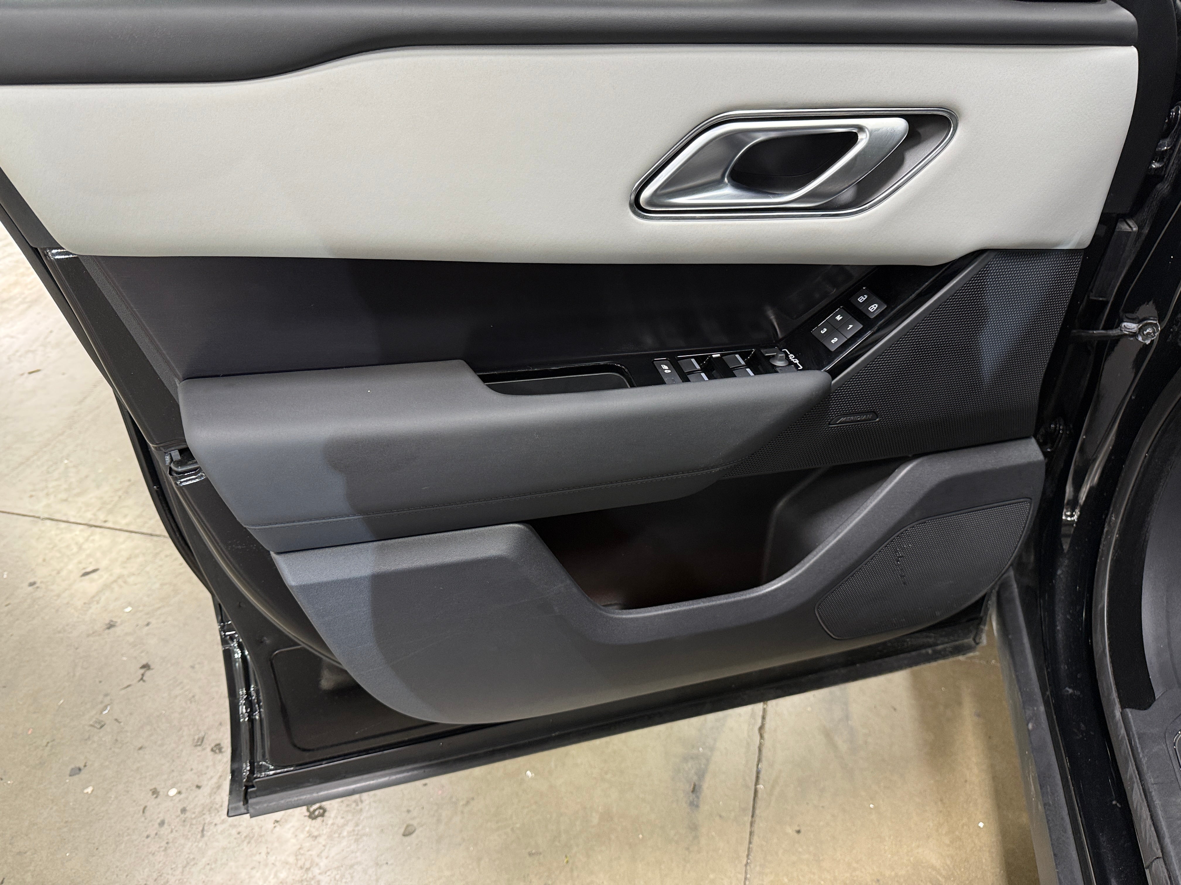 2026 Land Rover Range Rover Velar