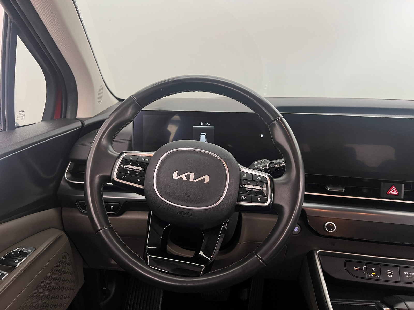 Thumbnail: 2025 Kia Carnival - 4