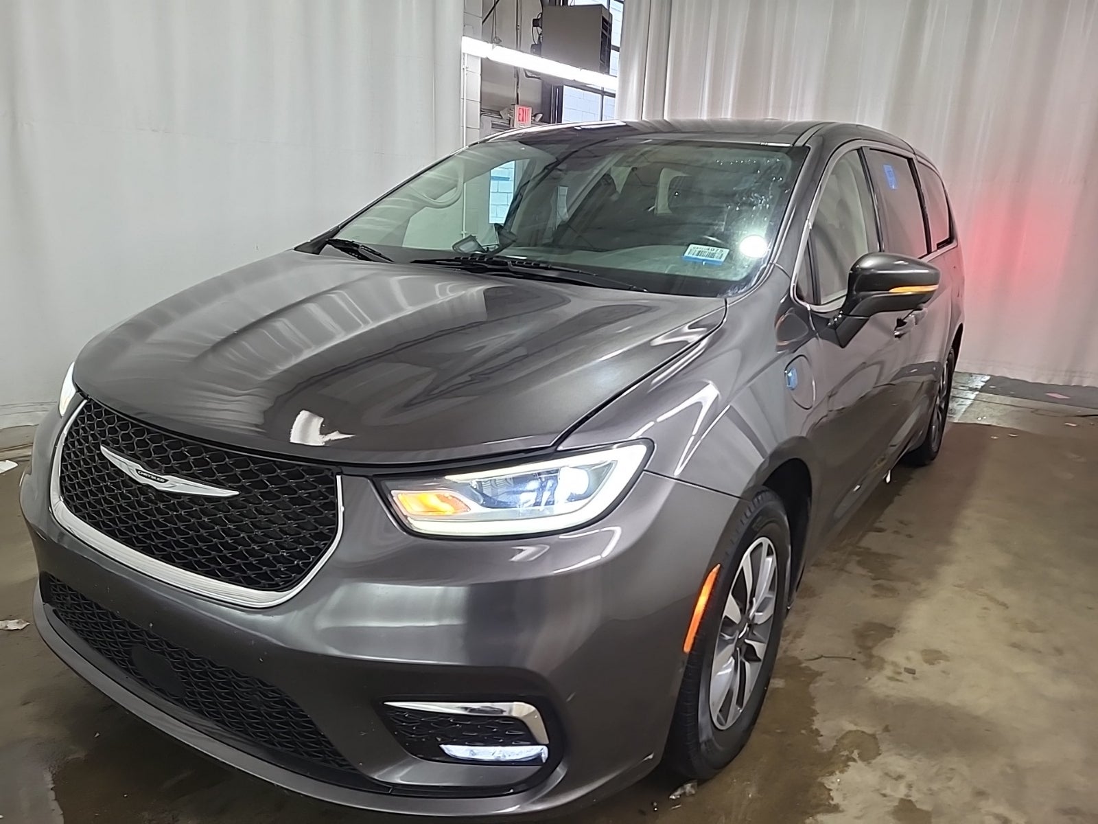 2022 Chrysler Pacifica Hybrid Hybrid Touring L