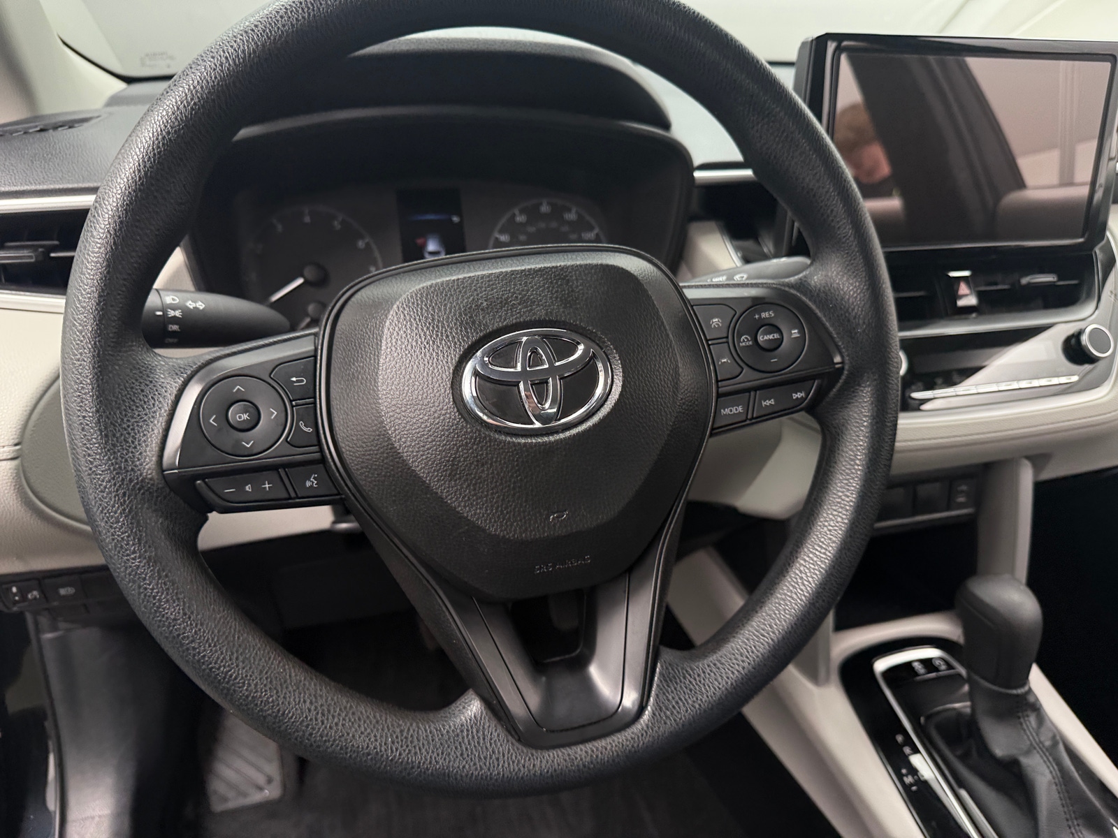 Thumbnail: 2025 Toyota Corolla Cross - 4