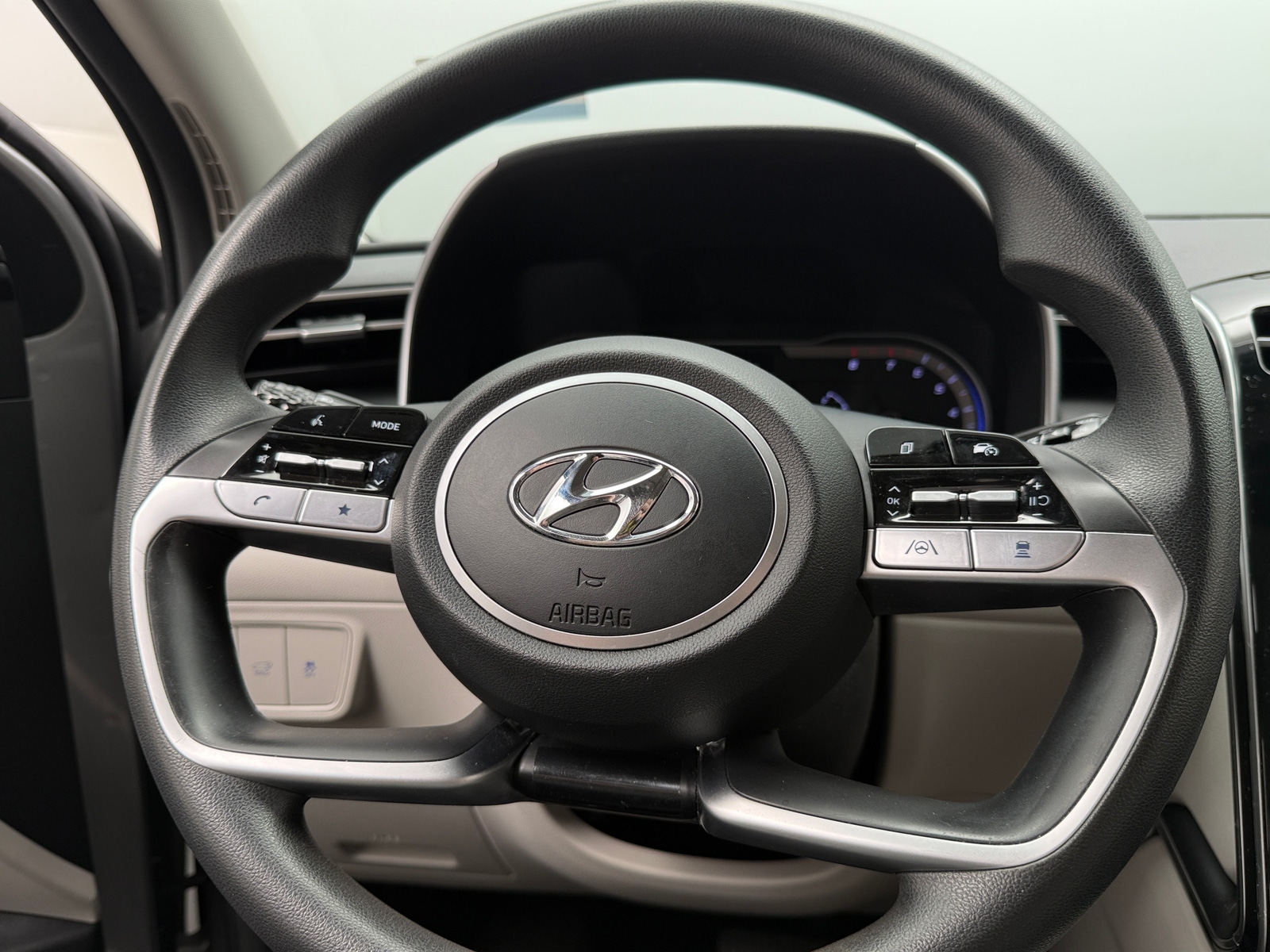 Thumbnail: 2023 Hyundai Tucson - 5