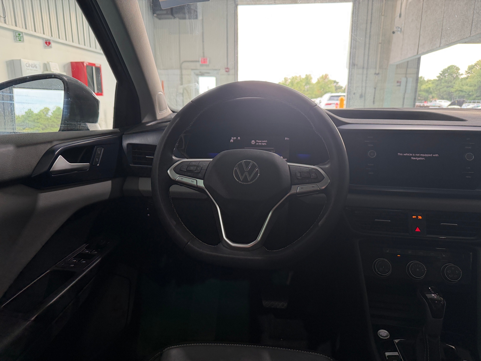 Thumbnail: 2023 Volkswagen Taos - 5