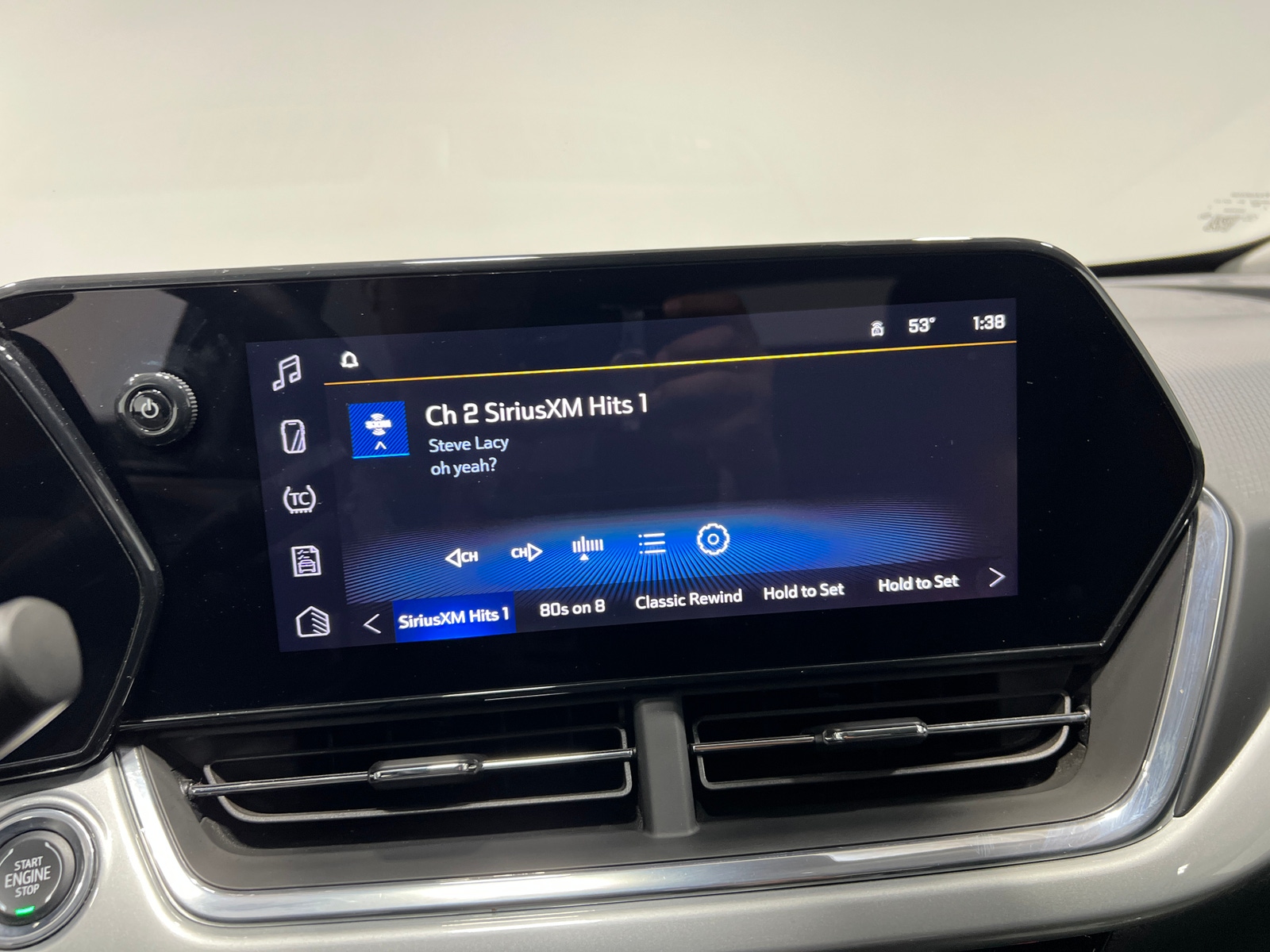 Thumbnail: 2025 Chevrolet Trax - 3