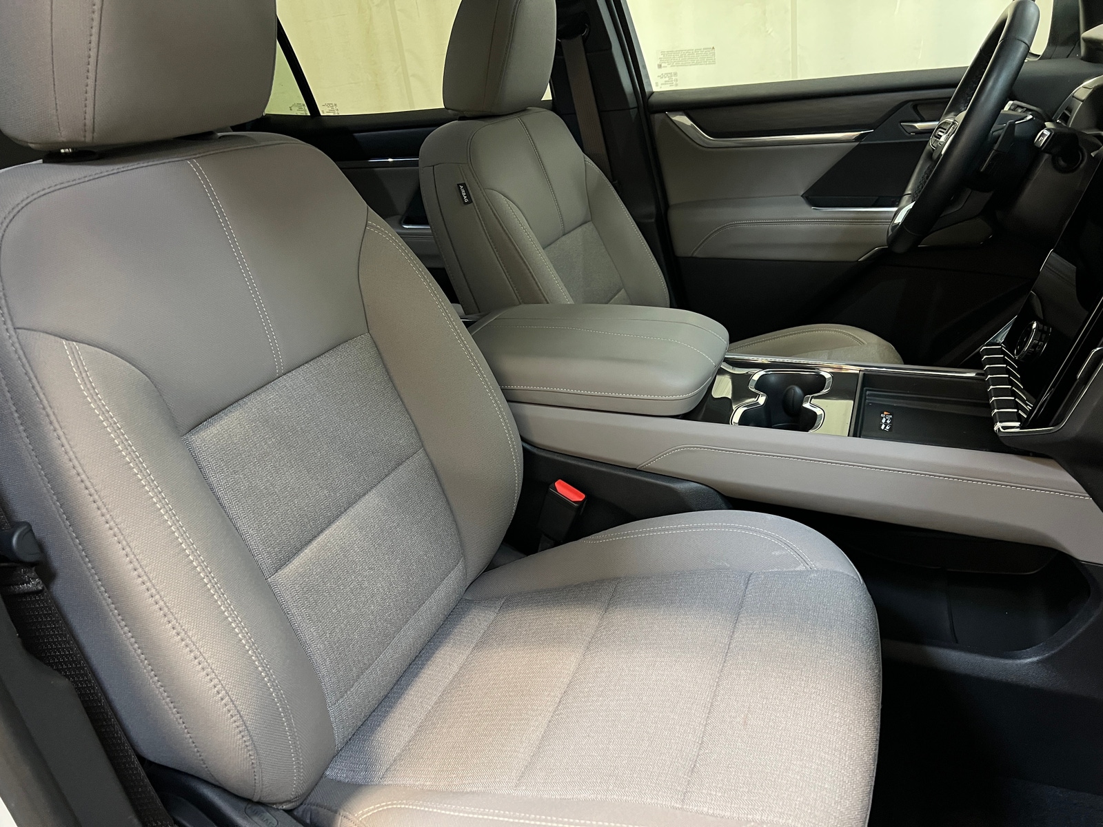 Thumbnail: 2026 GMC Acadia - 2