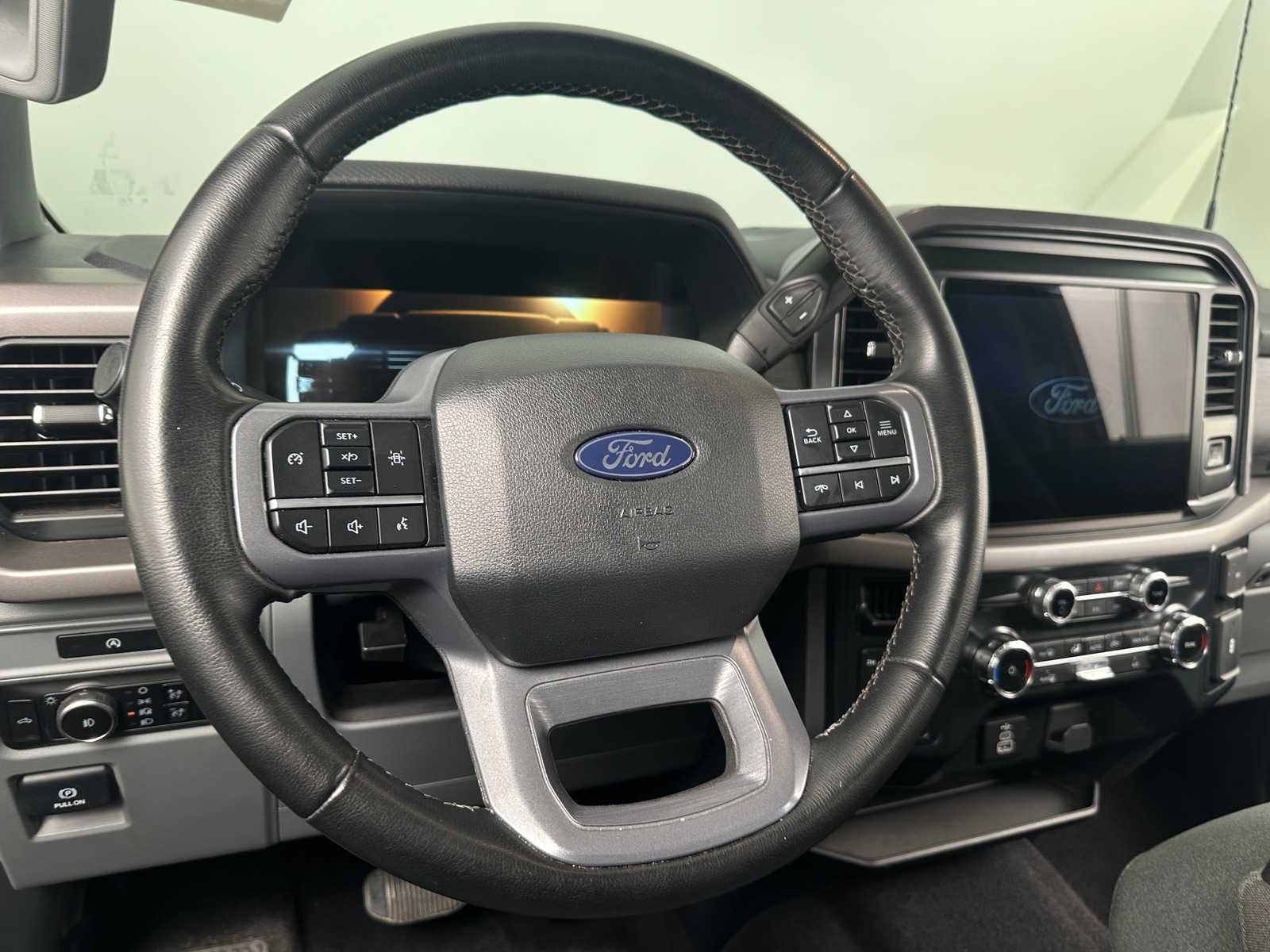 Thumbnail: 2025 Ford Econoline - 5
