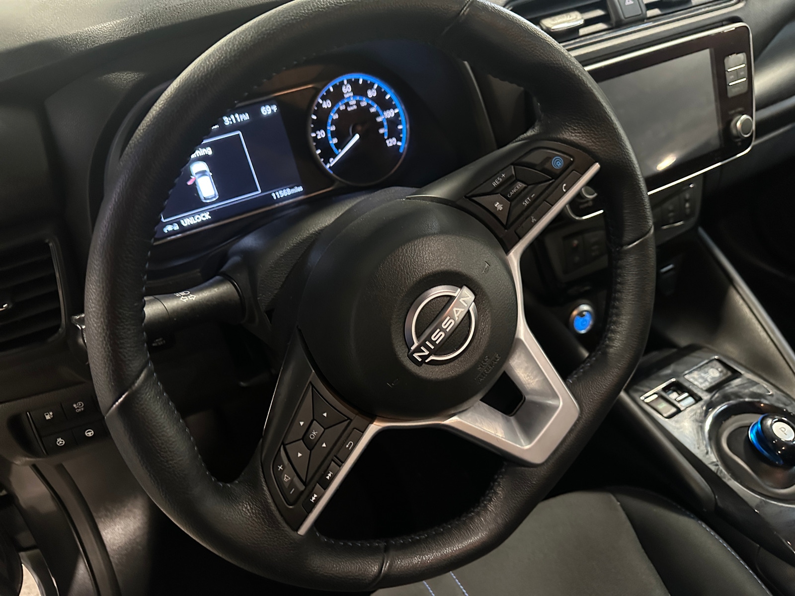Thumbnail: 2024 Nissan Leaf - 5
