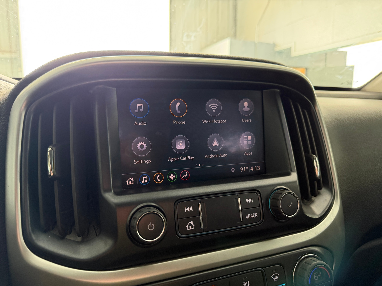 Thumbnail: 2019 Chevrolet Colorado - 3