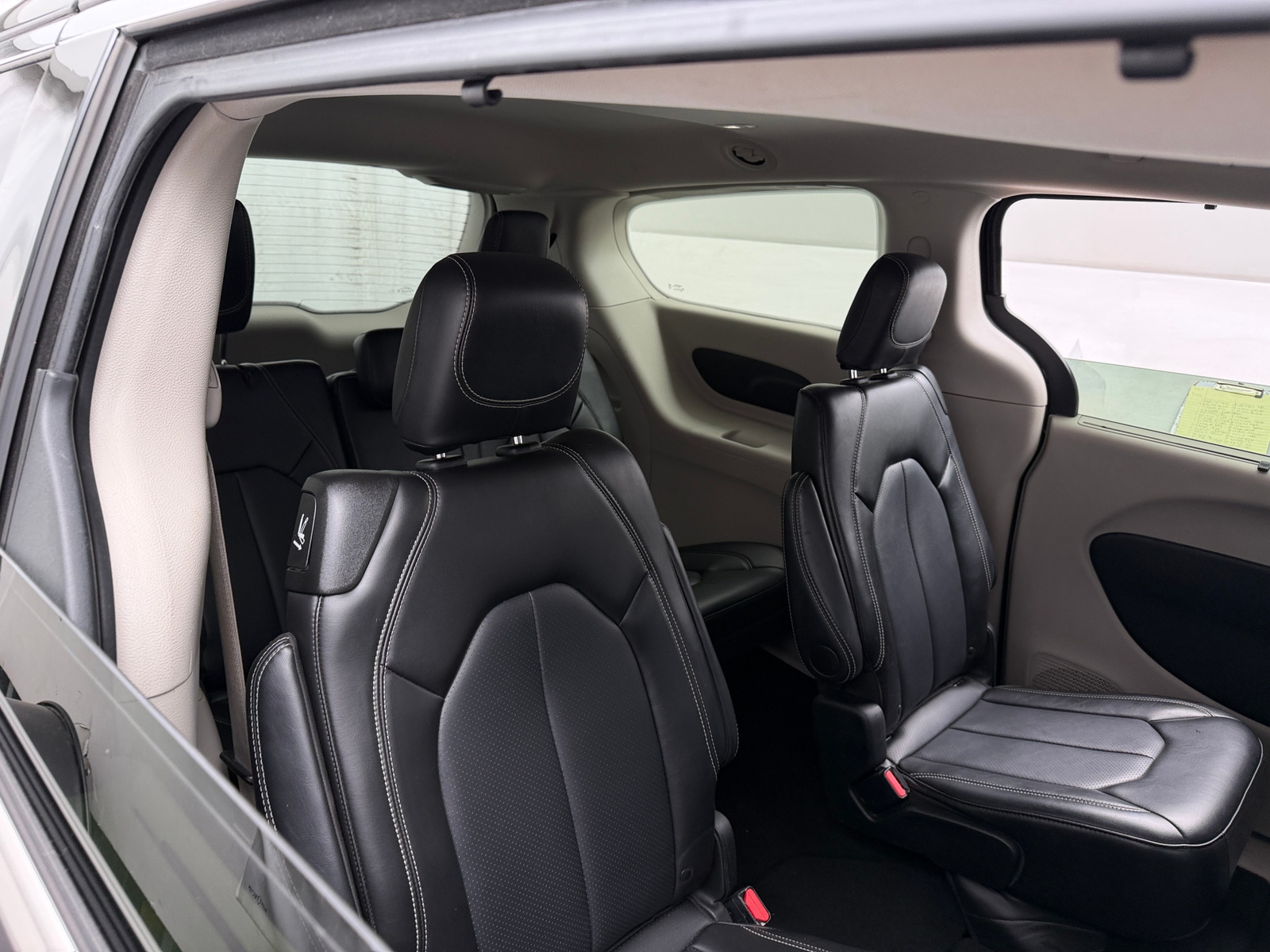 Thumbnail: 2024 Chrysler Pacifica - 5