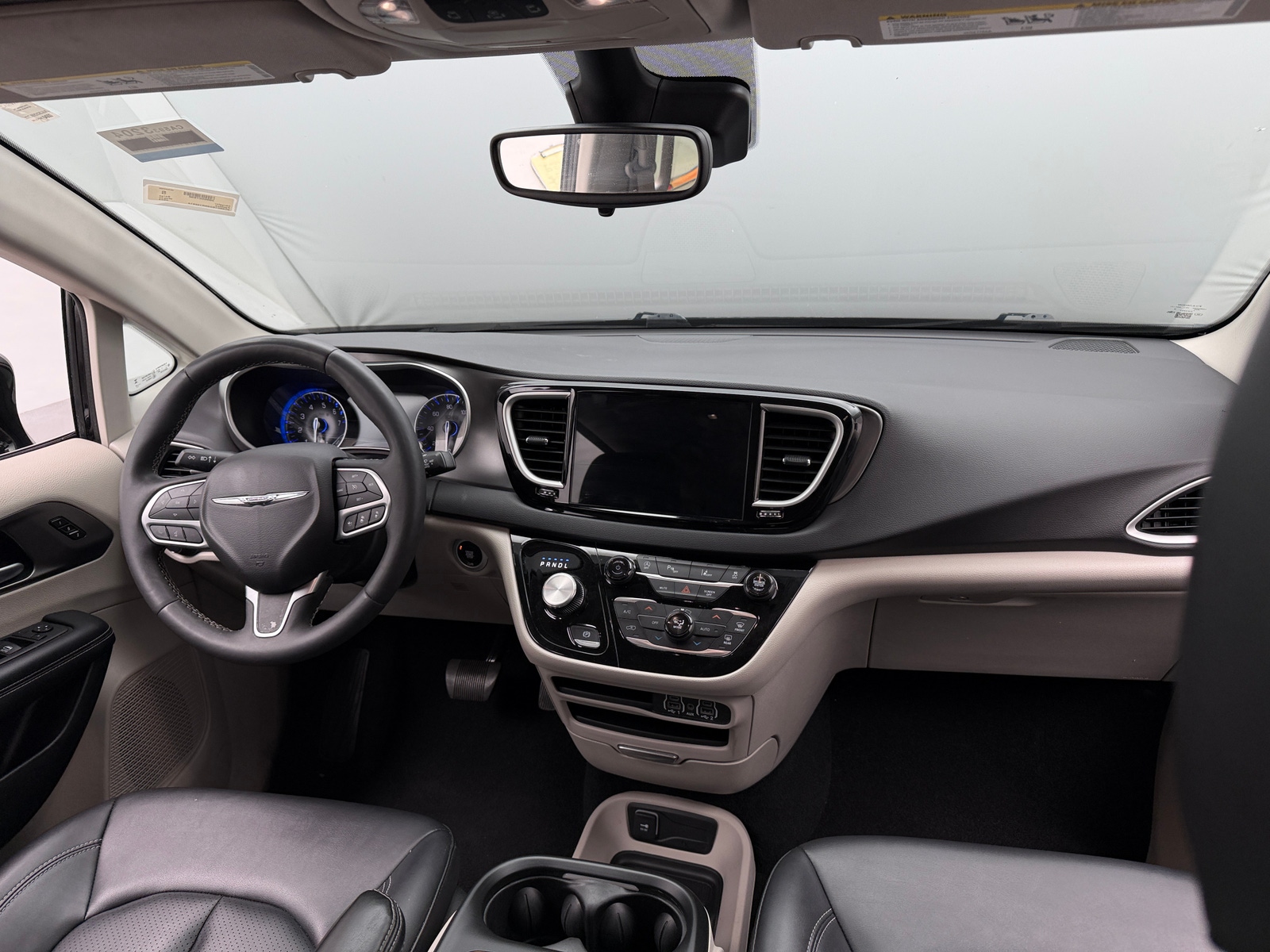 Thumbnail: 2024 Chrysler Pacifica - 2