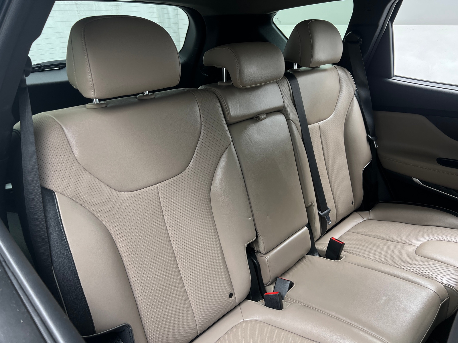 Thumbnail: 2021 Hyundai Santa Fe - 5