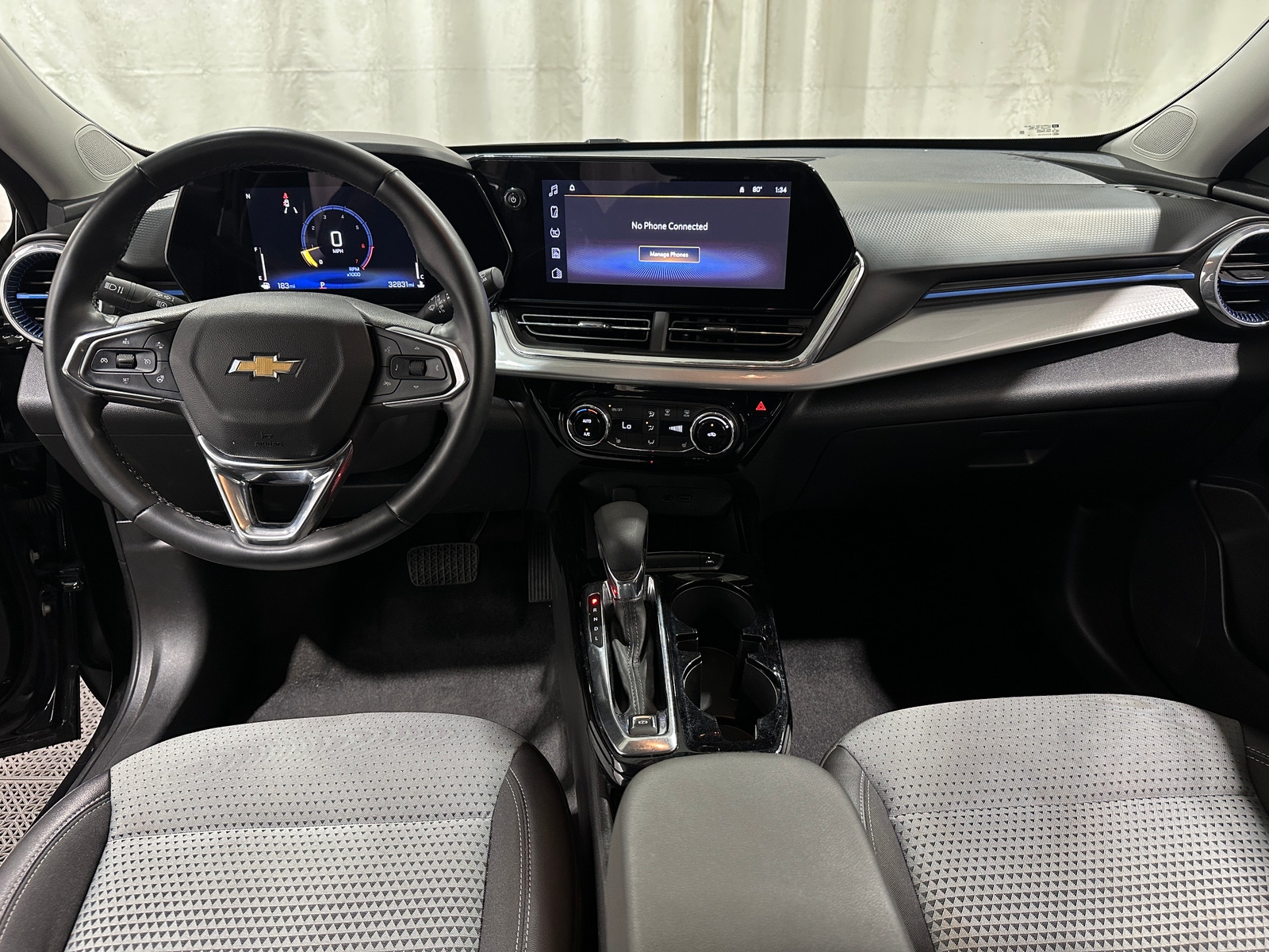 Thumbnail: 2025 Chevrolet Trax - 2