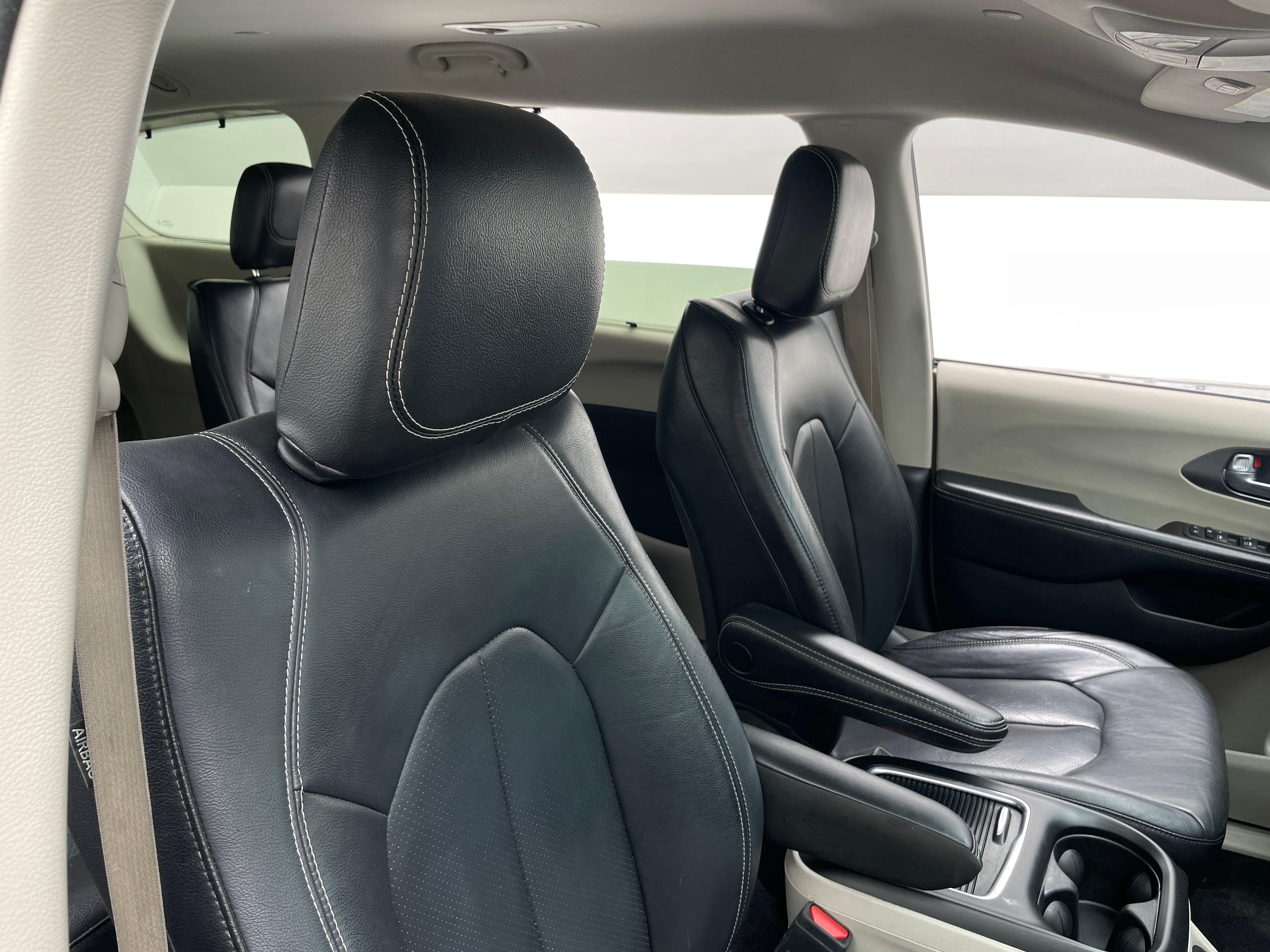 2022 Chrysler Pacifica
