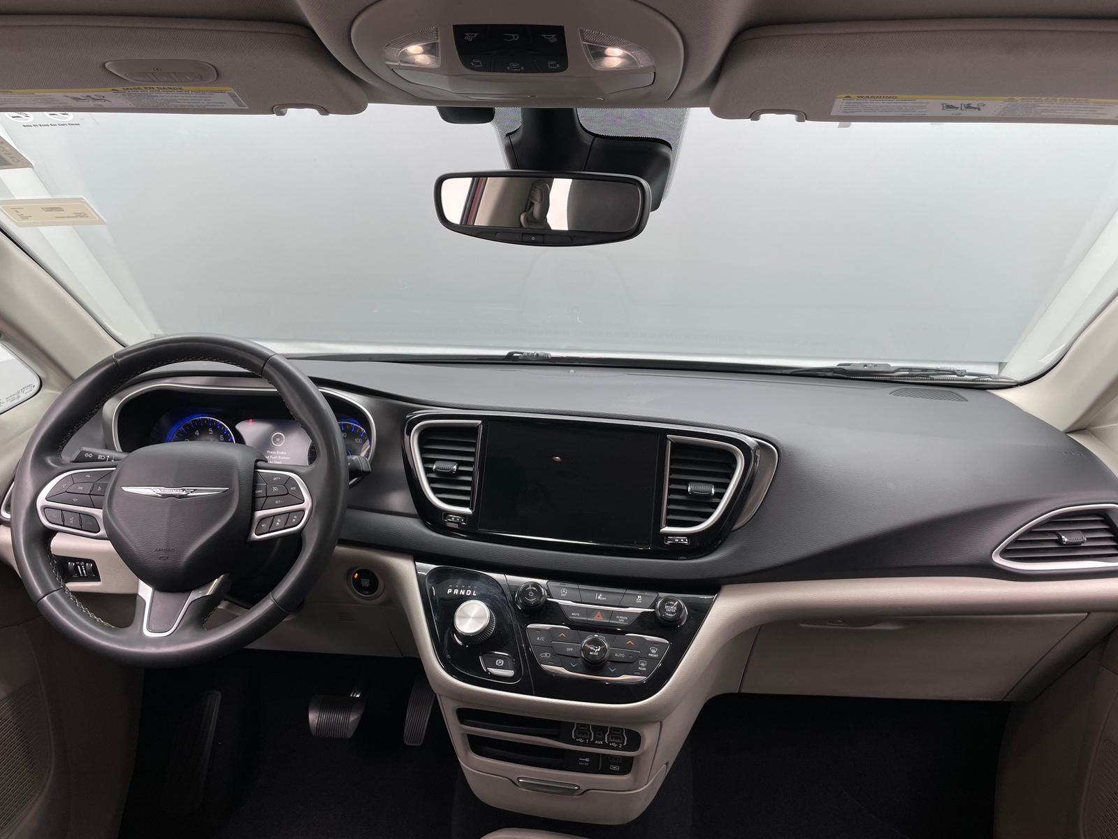Thumbnail: 2022 Chrysler Pacifica - 2