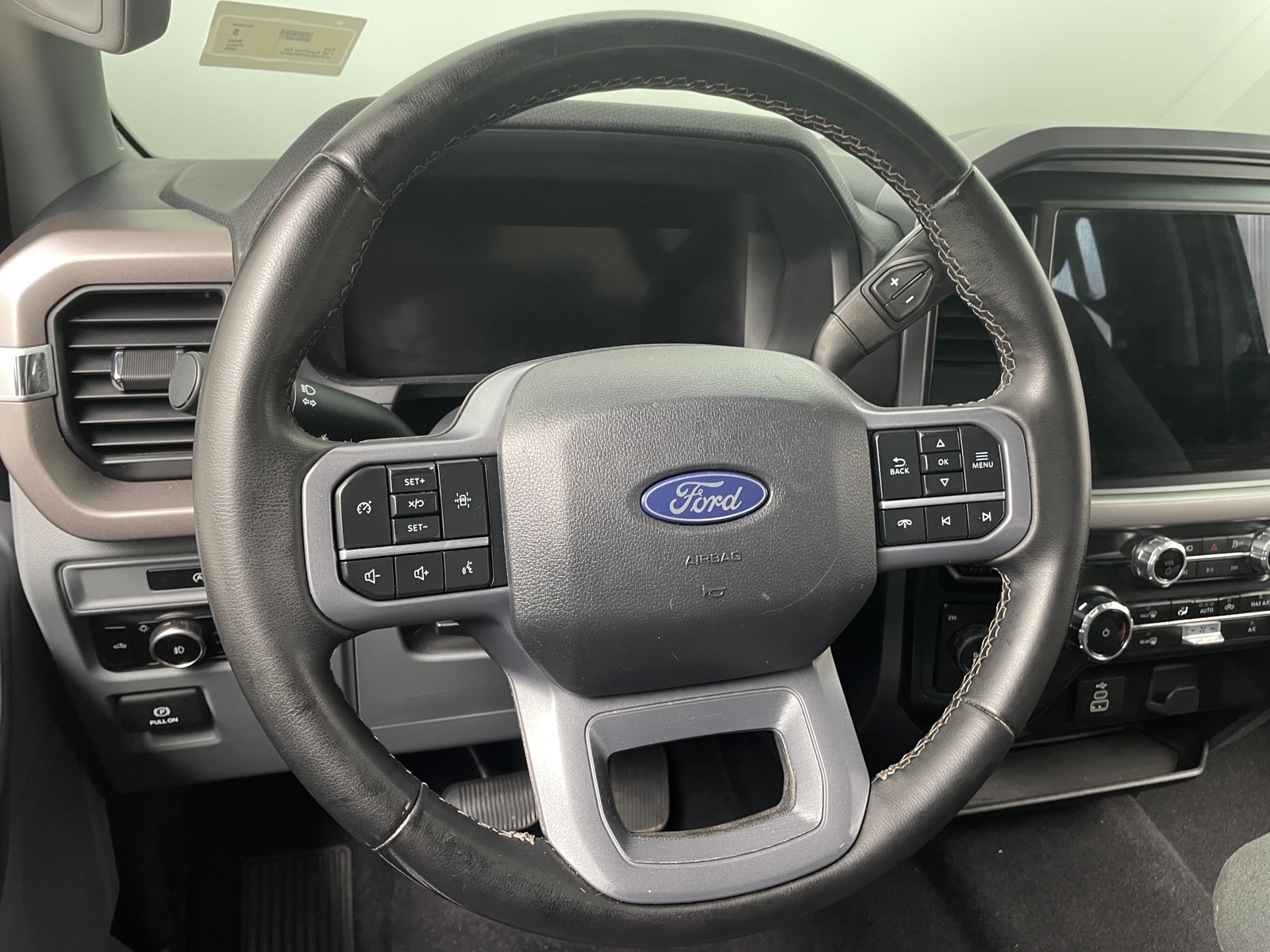 Thumbnail: 2025 Ford Econoline - 5