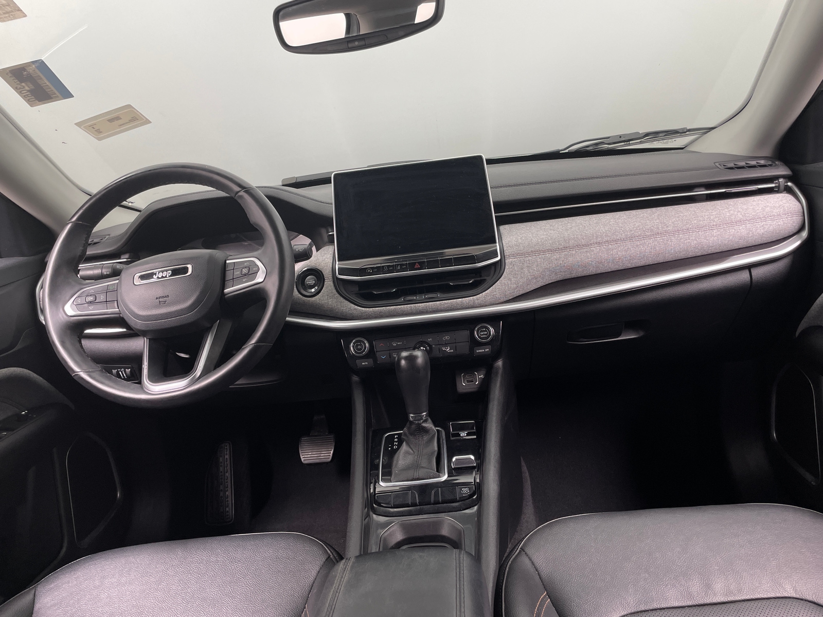 Thumbnail: 2022 Jeep Compass - 2