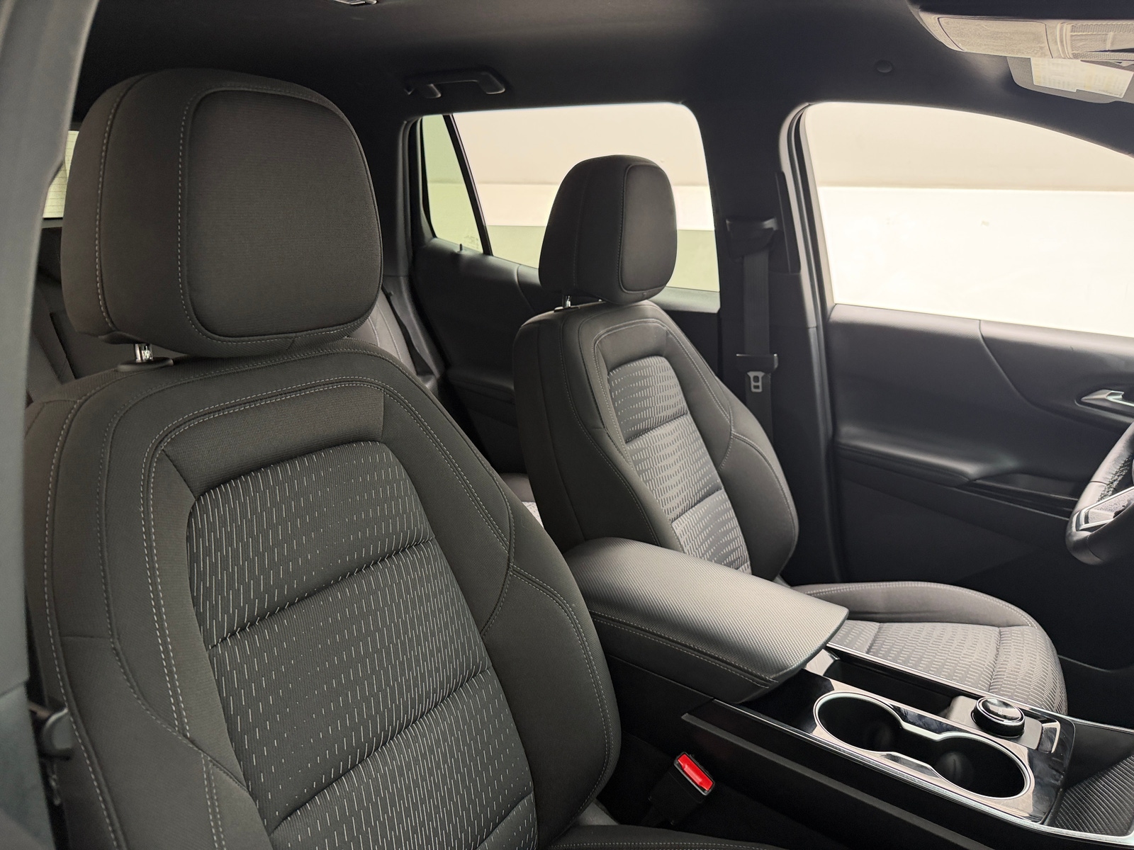 Thumbnail: 2026 Chevrolet Equinox - 2