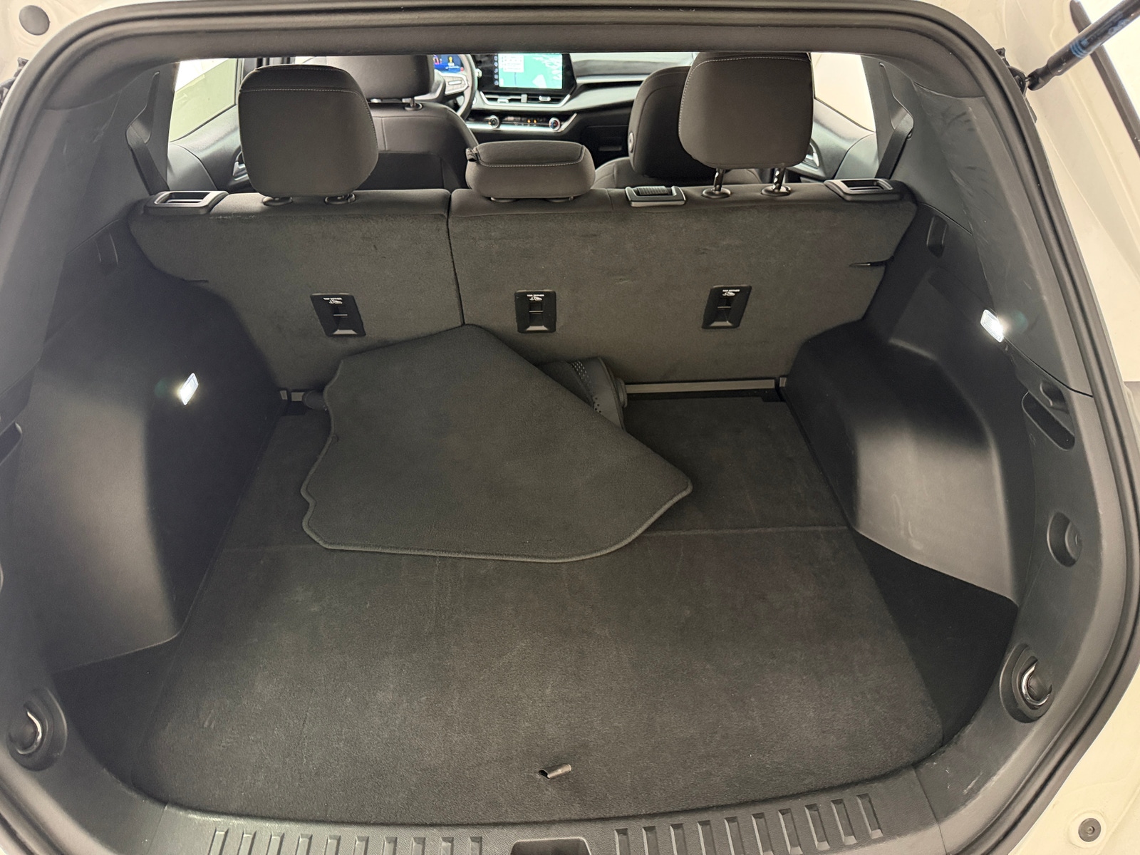Thumbnail: 2026 Chevrolet Equinox - 7