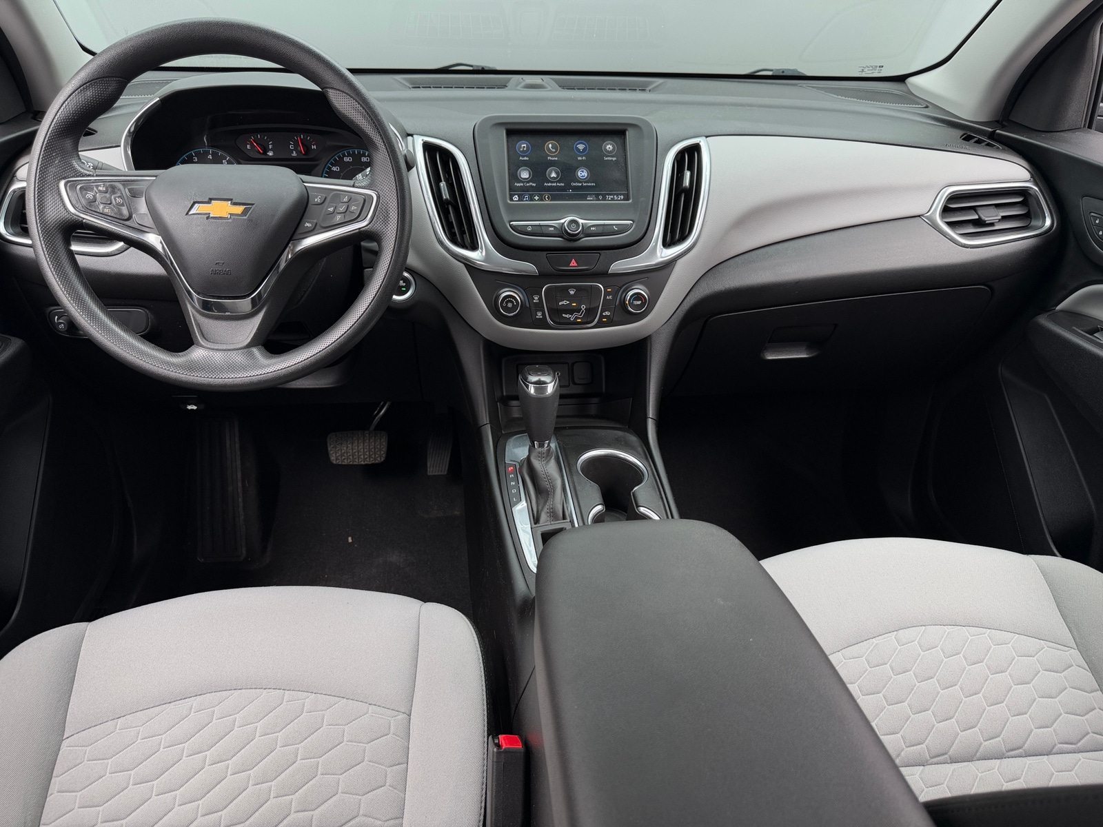 Thumbnail: 2019 Chevrolet Equinox - 3