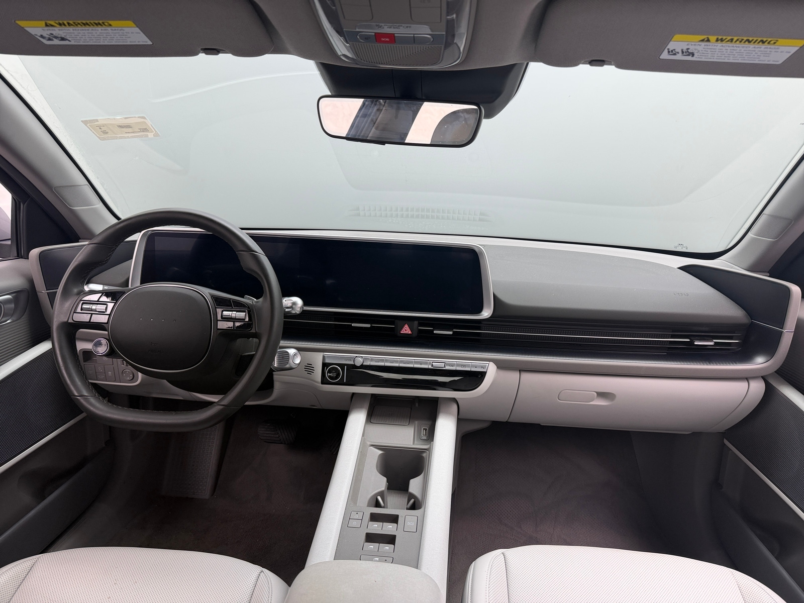 Thumbnail: 2023 Hyundai Ioniq 6 - 2