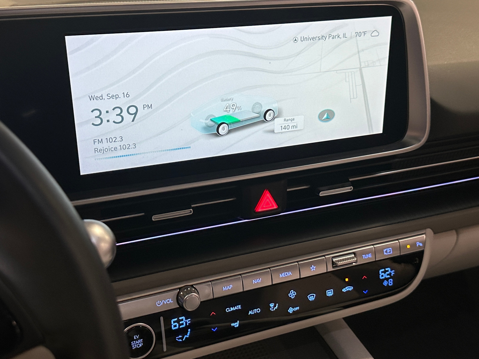 Thumbnail: 2023 Hyundai Ioniq 6 - 3