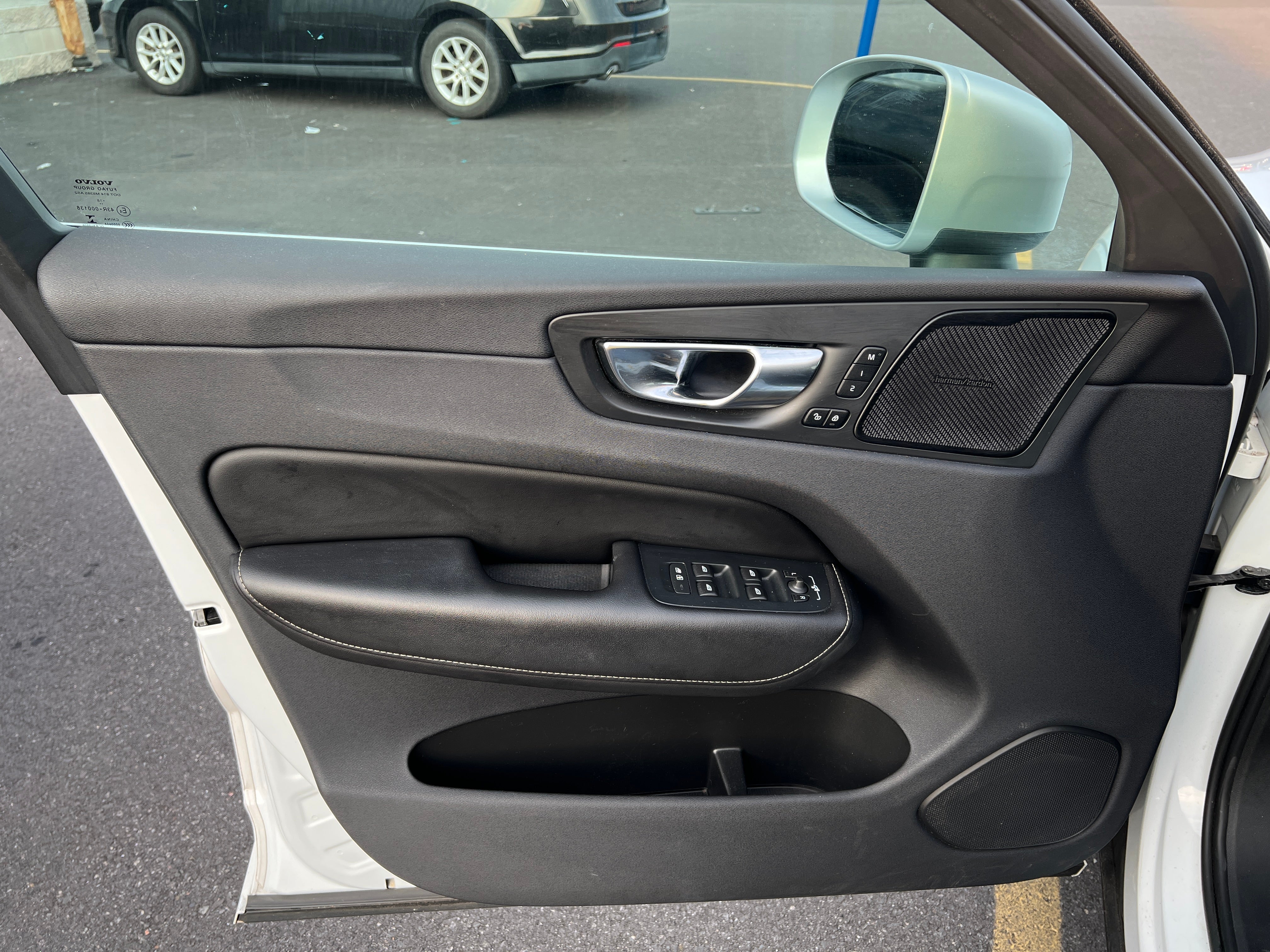 2019 Volvo XC60