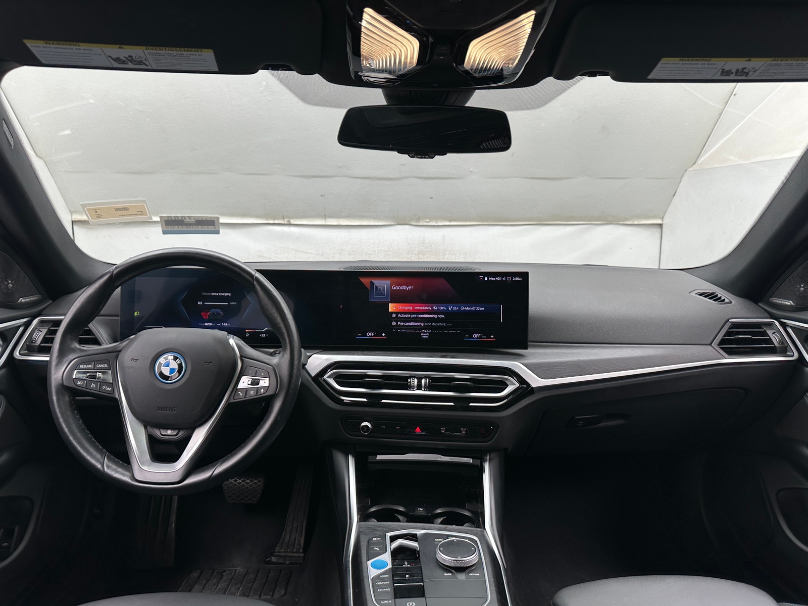 Thumbnail: 2023 BMW i4 - 2
