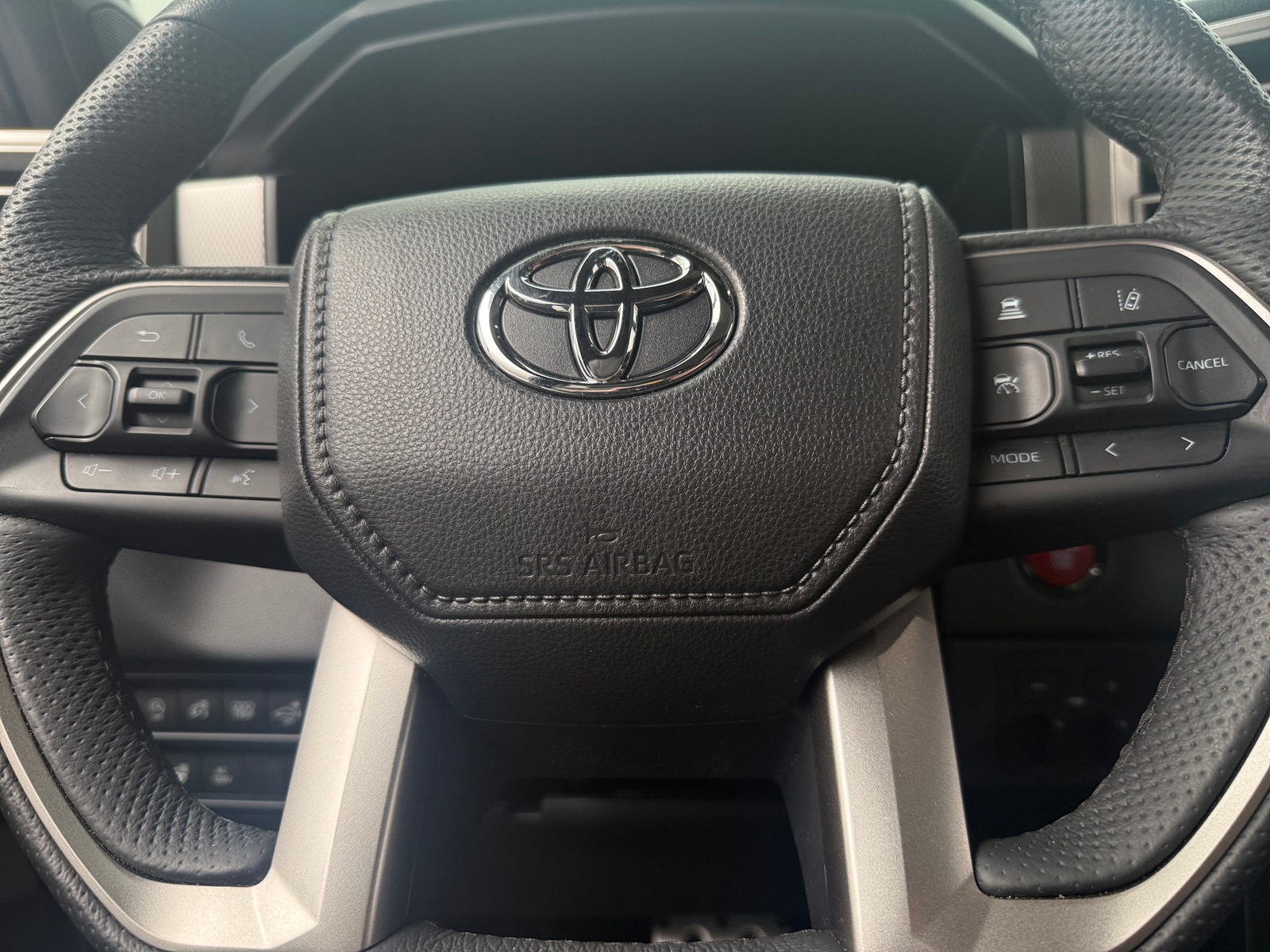 Thumbnail: 2025 Toyota Tundra - 4
