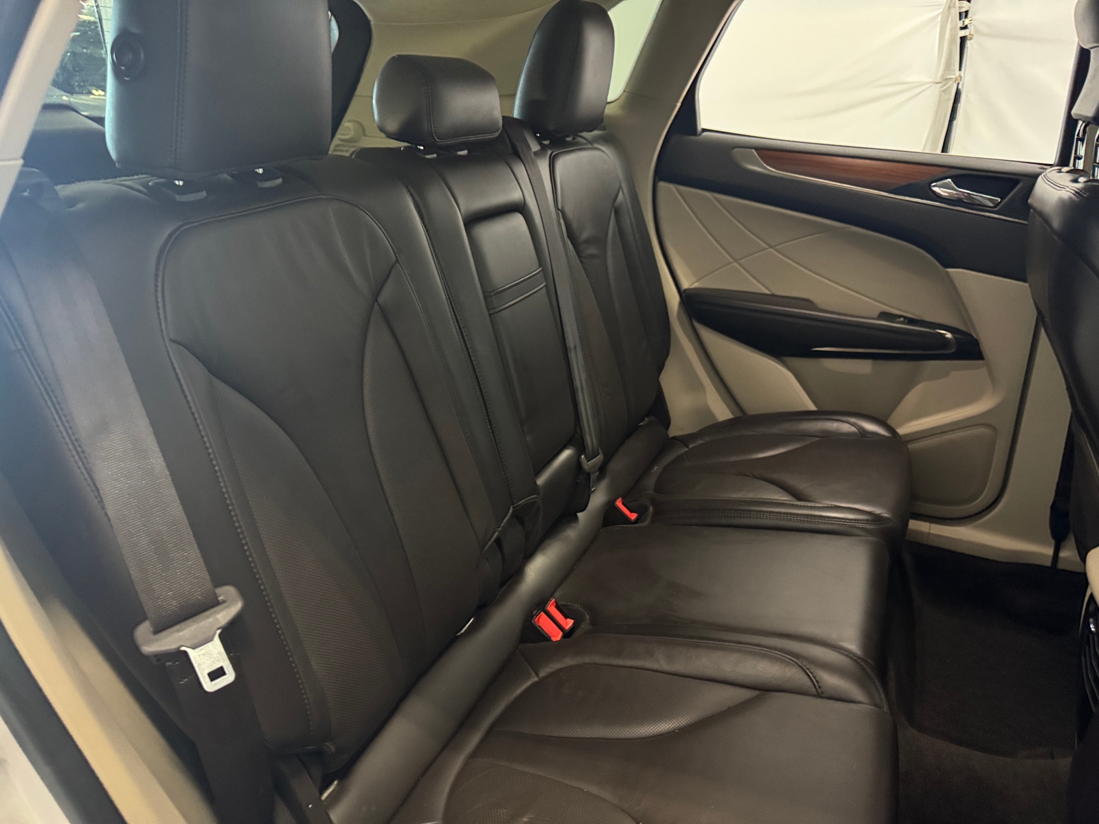 Thumbnail: 2017 Lincoln MKC - 5