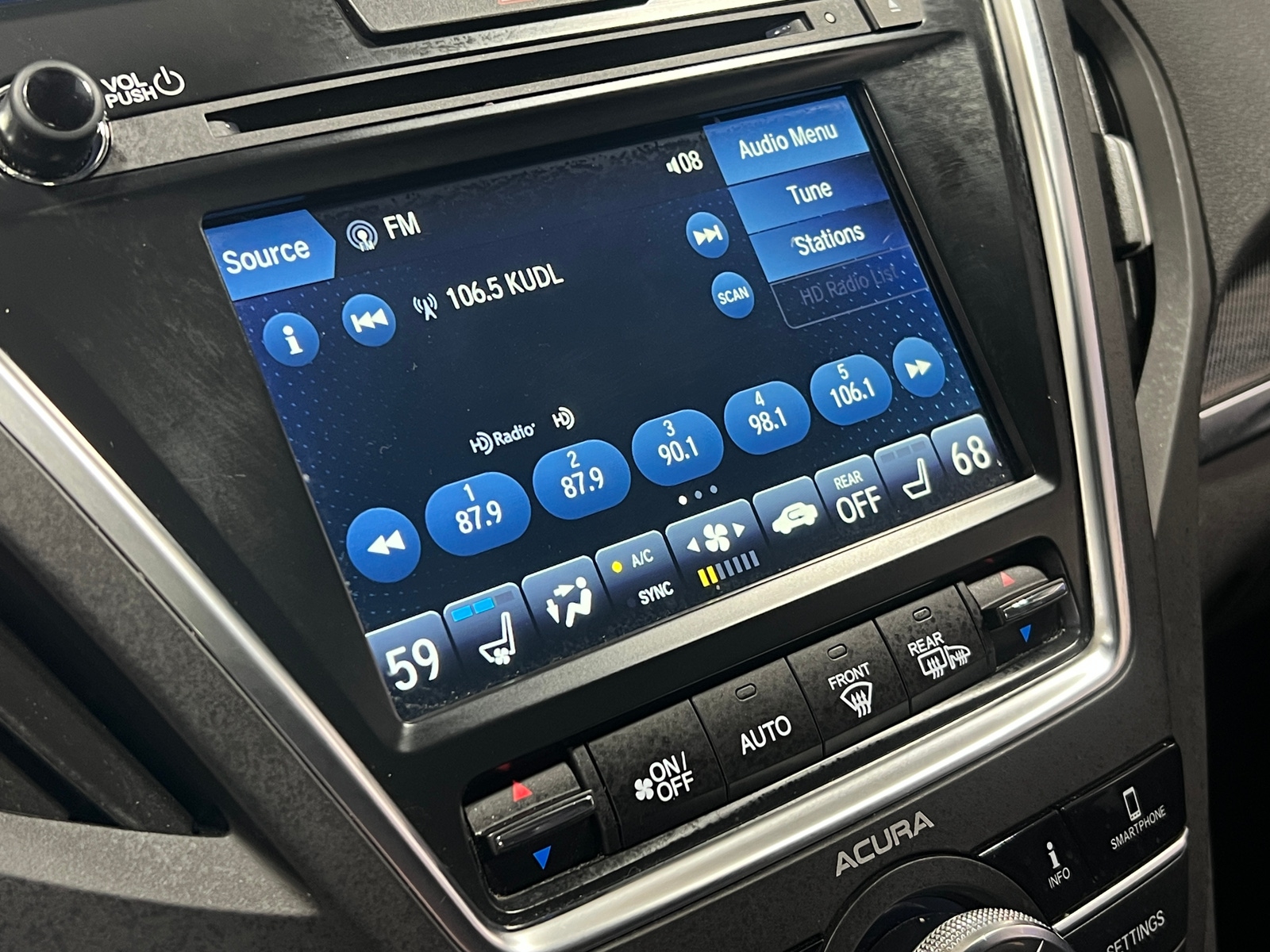 Thumbnail: 2019 Acura MDX - 4