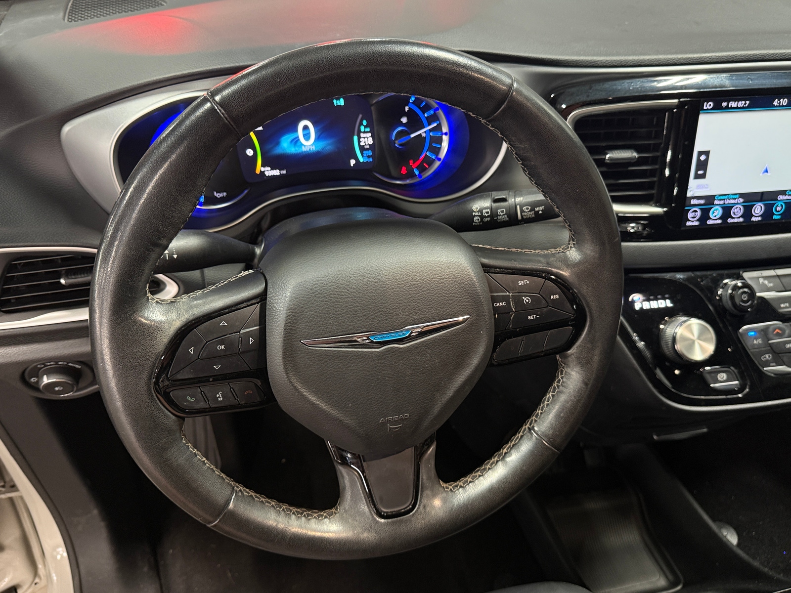 Thumbnail: 2020 Chrysler Pacifica - 4