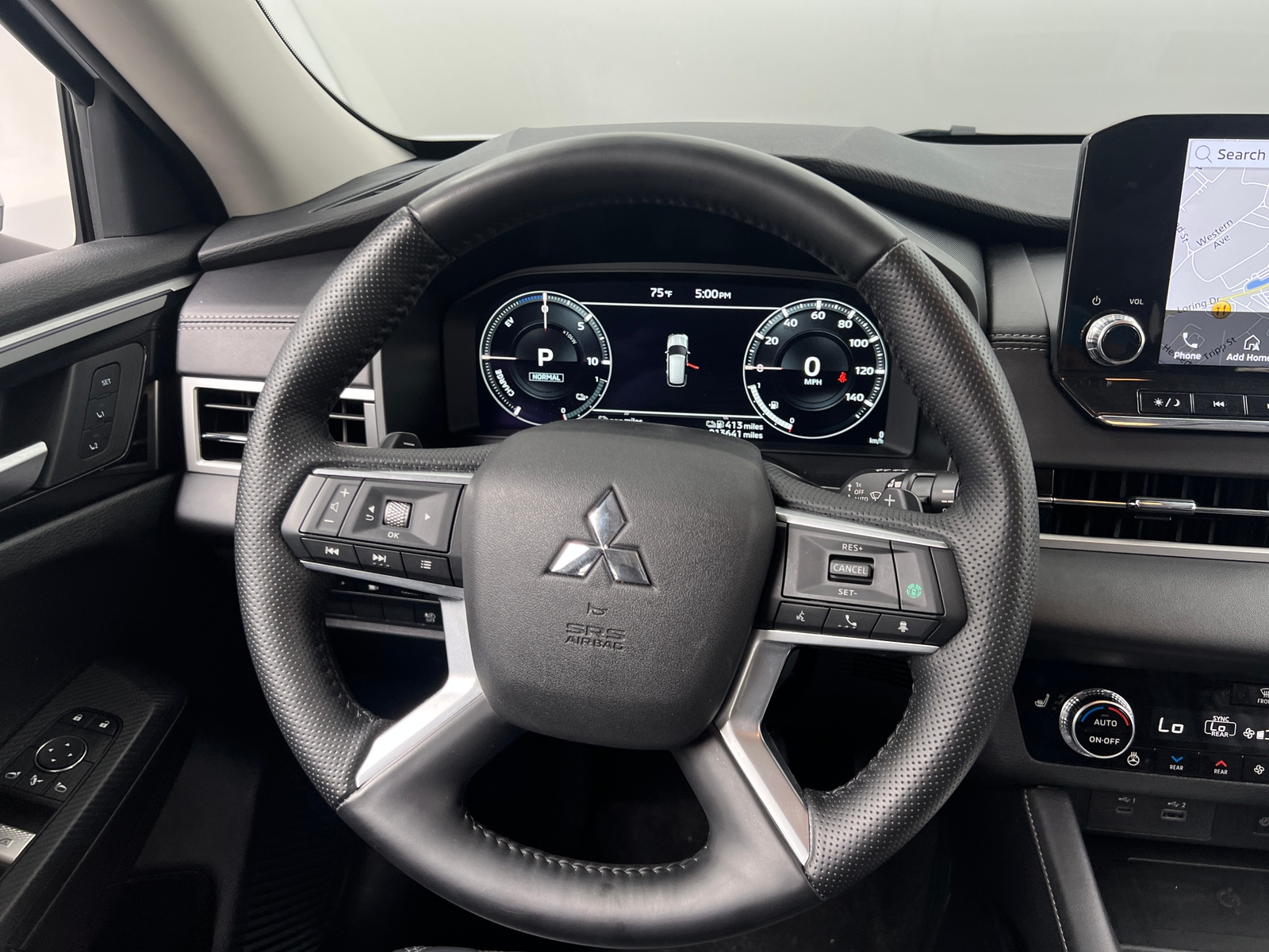 Thumbnail: 2025 Mitsubishi Outlander - 5