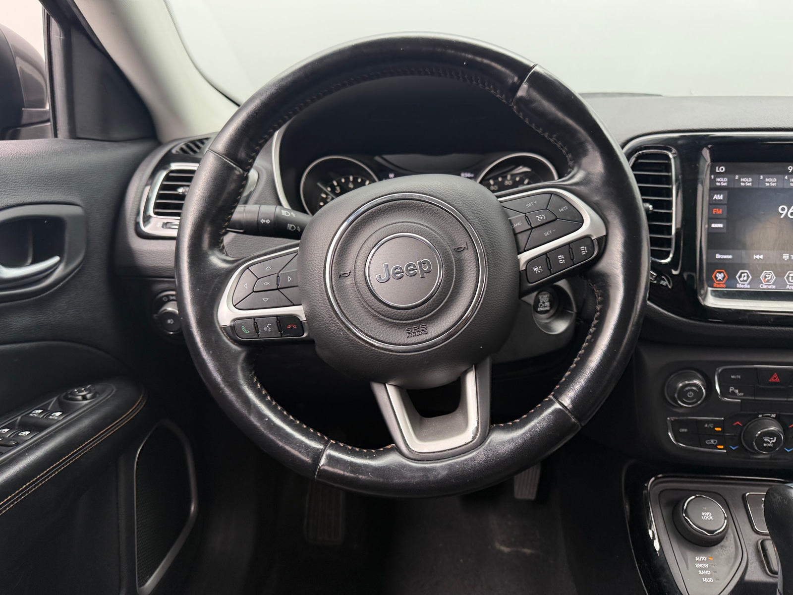 Thumbnail: 2021 Jeep Compass - 4