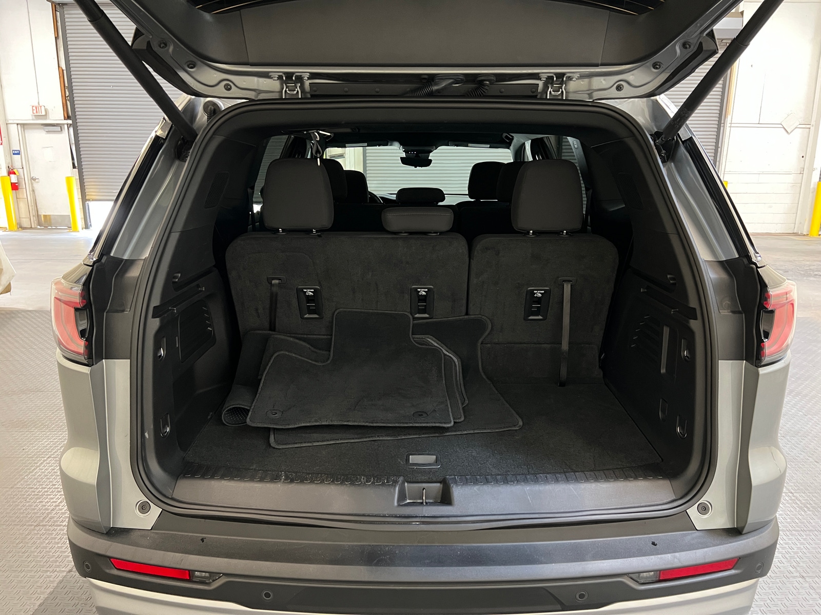 Thumbnail: 2026 GMC Acadia - 7