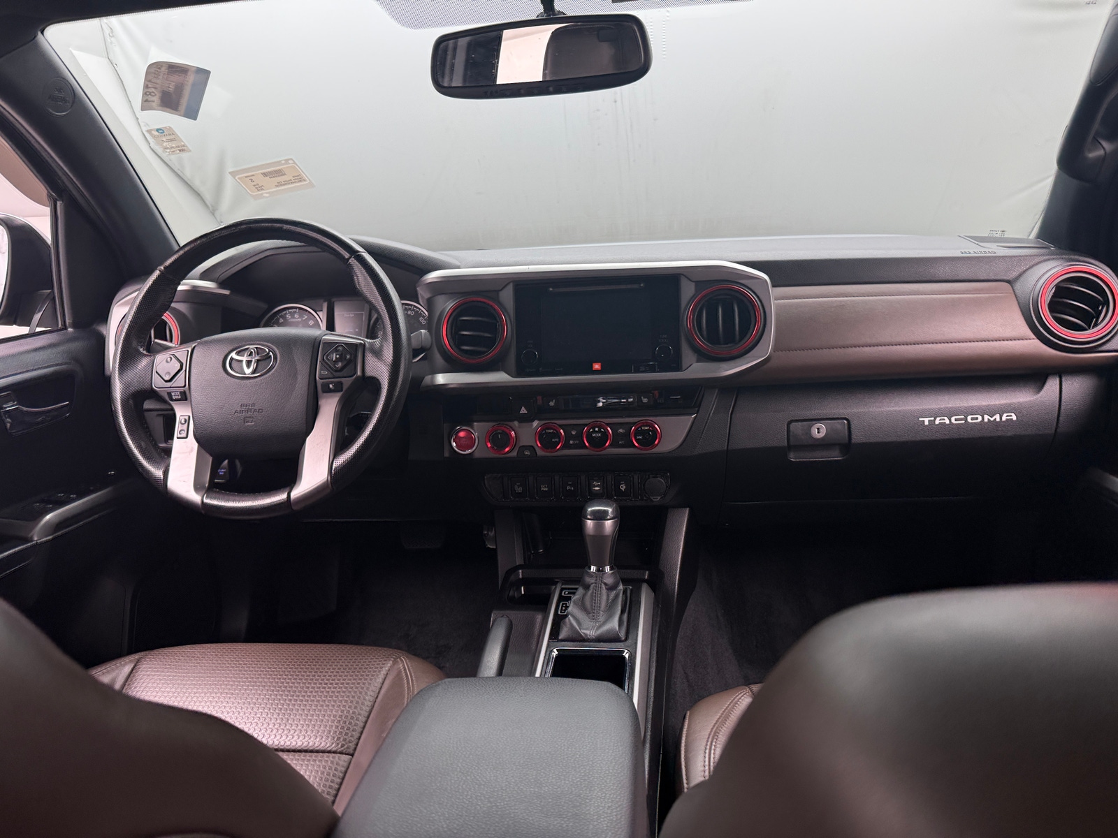 Thumbnail: 2016 Toyota Tacoma - 3