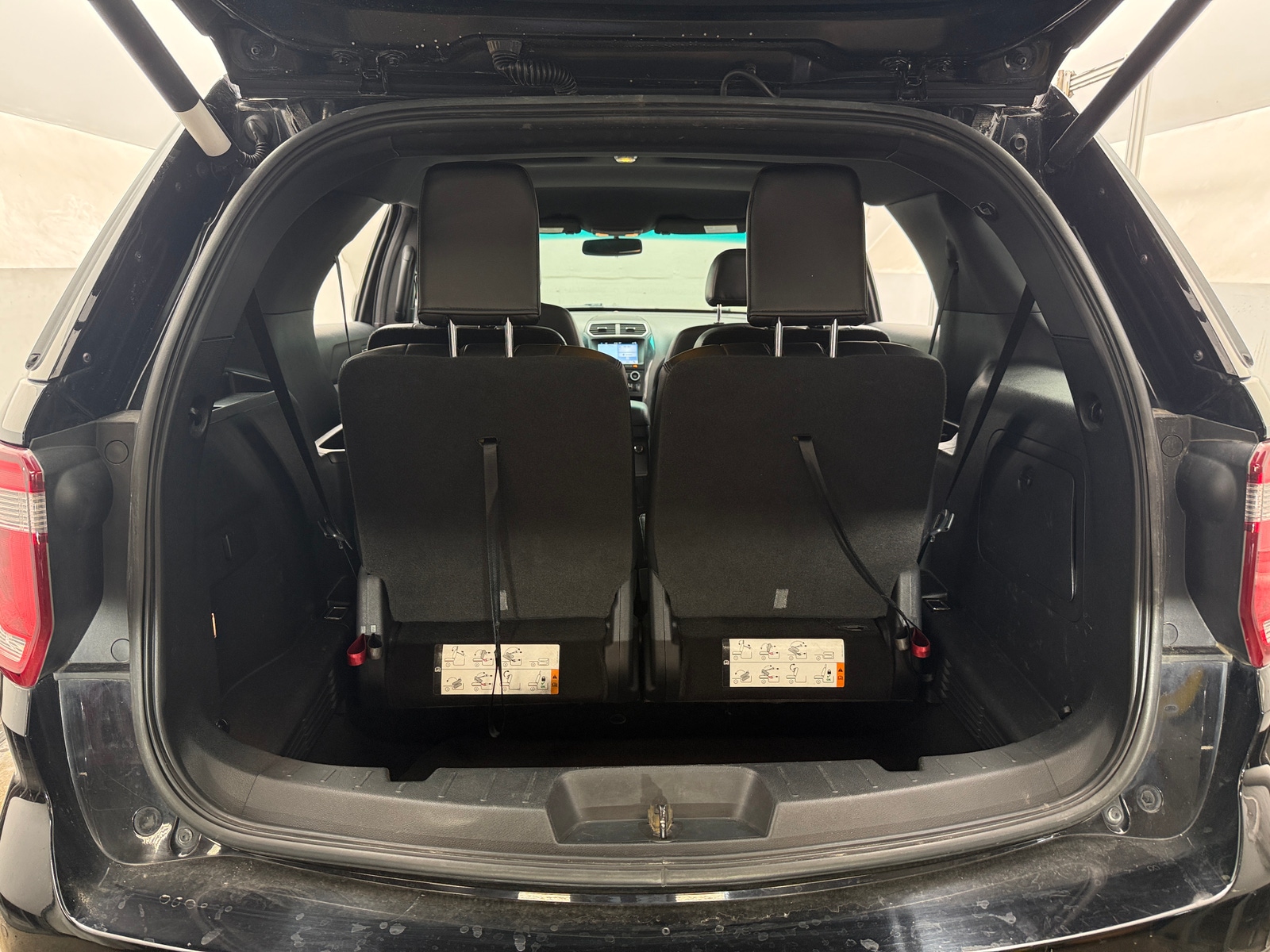 Thumbnail: 2017 Ford Explorer - 6