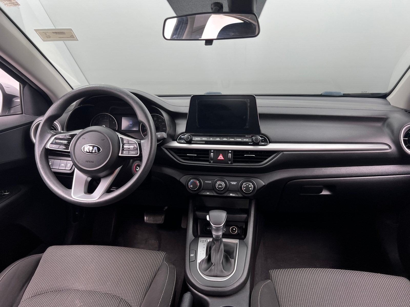 Thumbnail: 2020 Kia Forte - 3