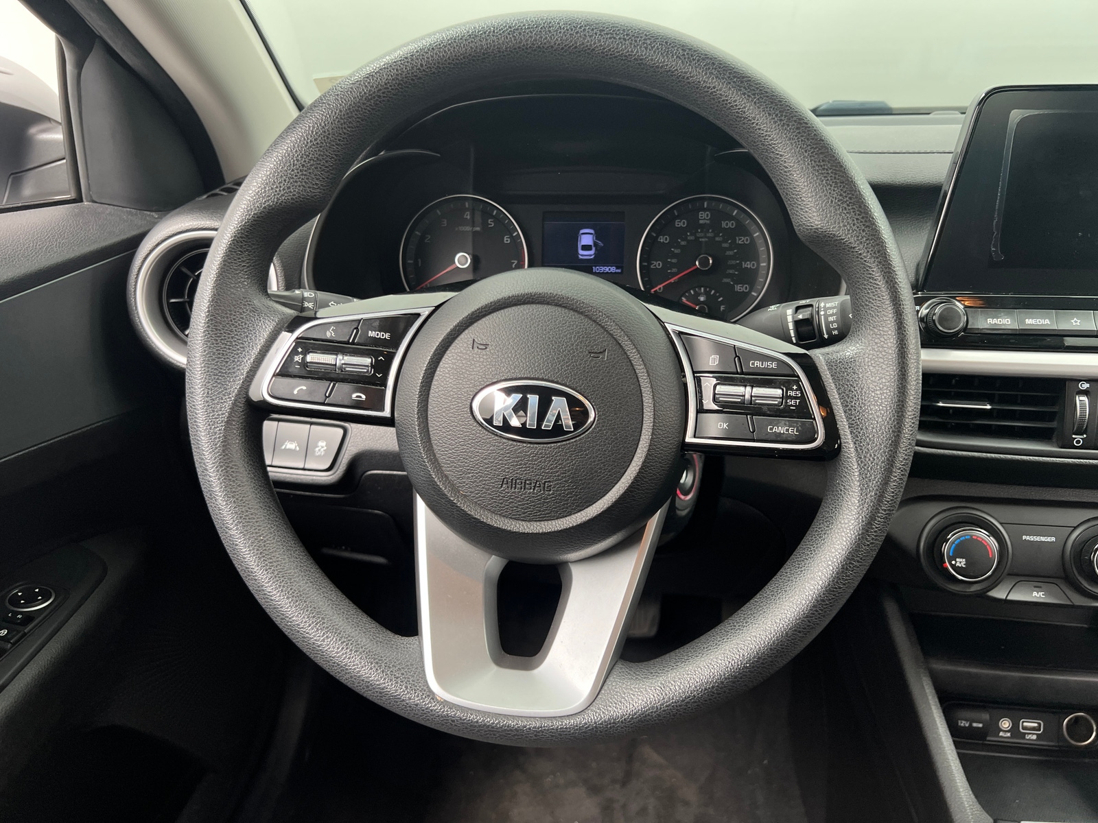 Thumbnail: 2020 Kia Forte - 5