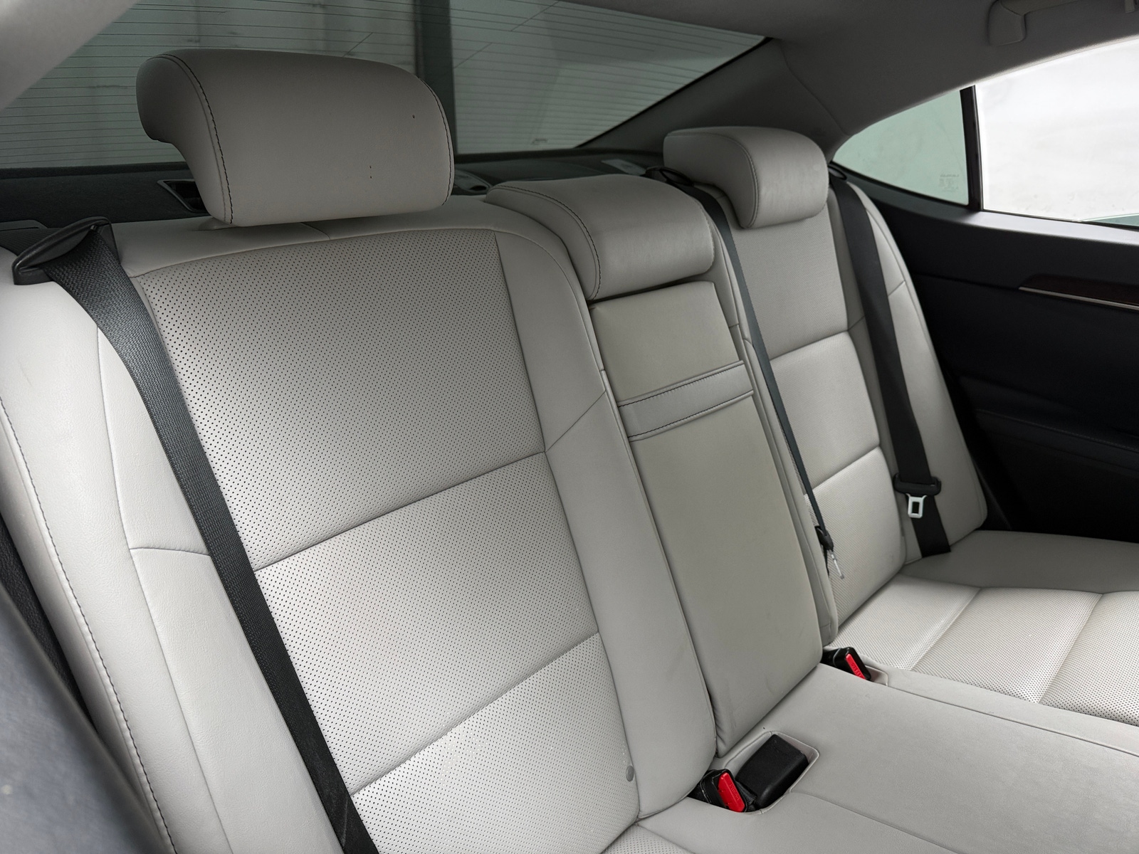 Thumbnail: 2016 Lexus ES - 6