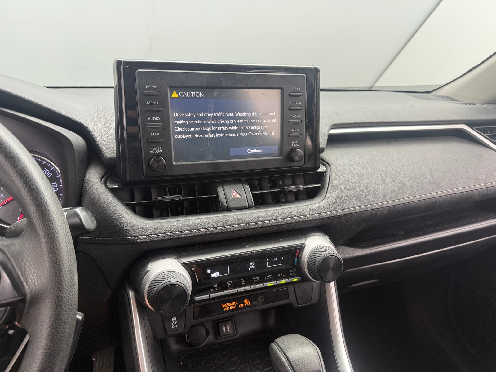 Thumbnail: 2019 Toyota RAV4 - 4