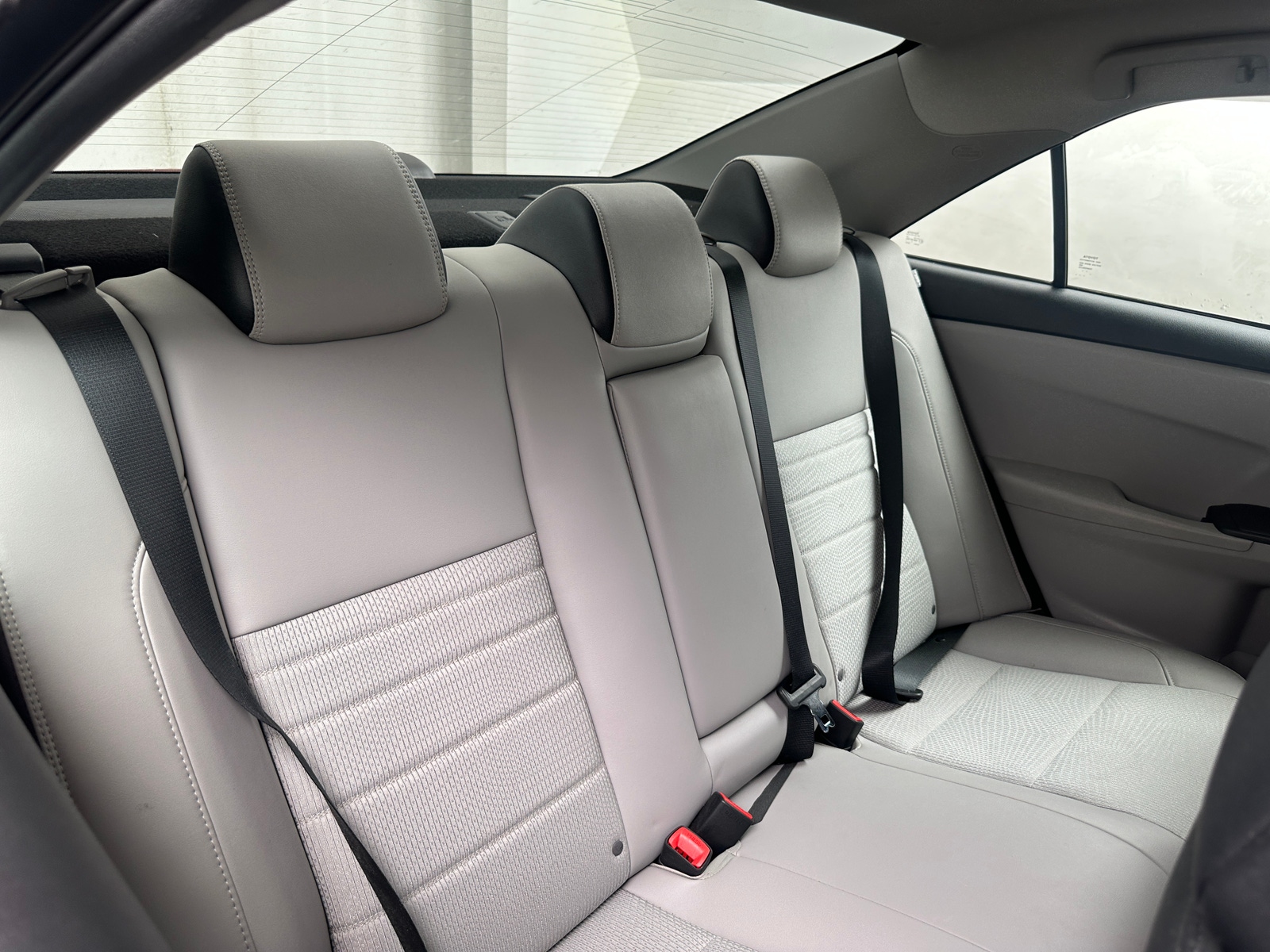 Thumbnail: 2016 Toyota Camry - 6