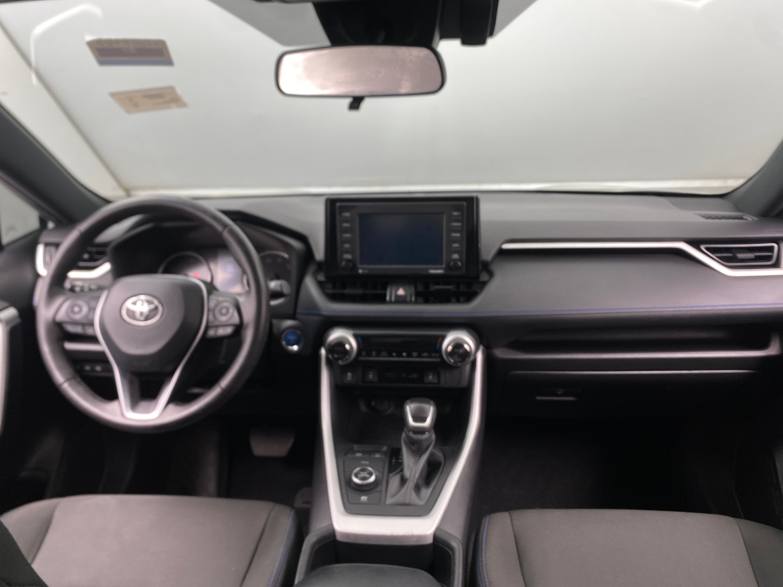 Thumbnail: 2022 Toyota RAV4 - 3