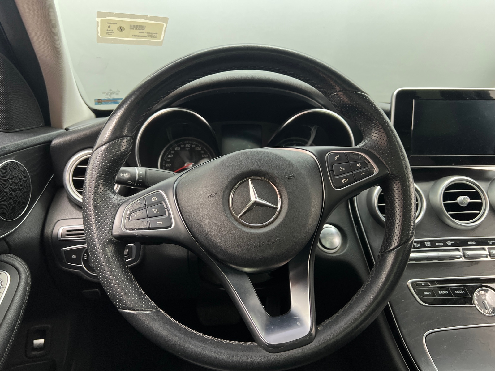Thumbnail: 2017 Mercedes-Benz C-Class - 4