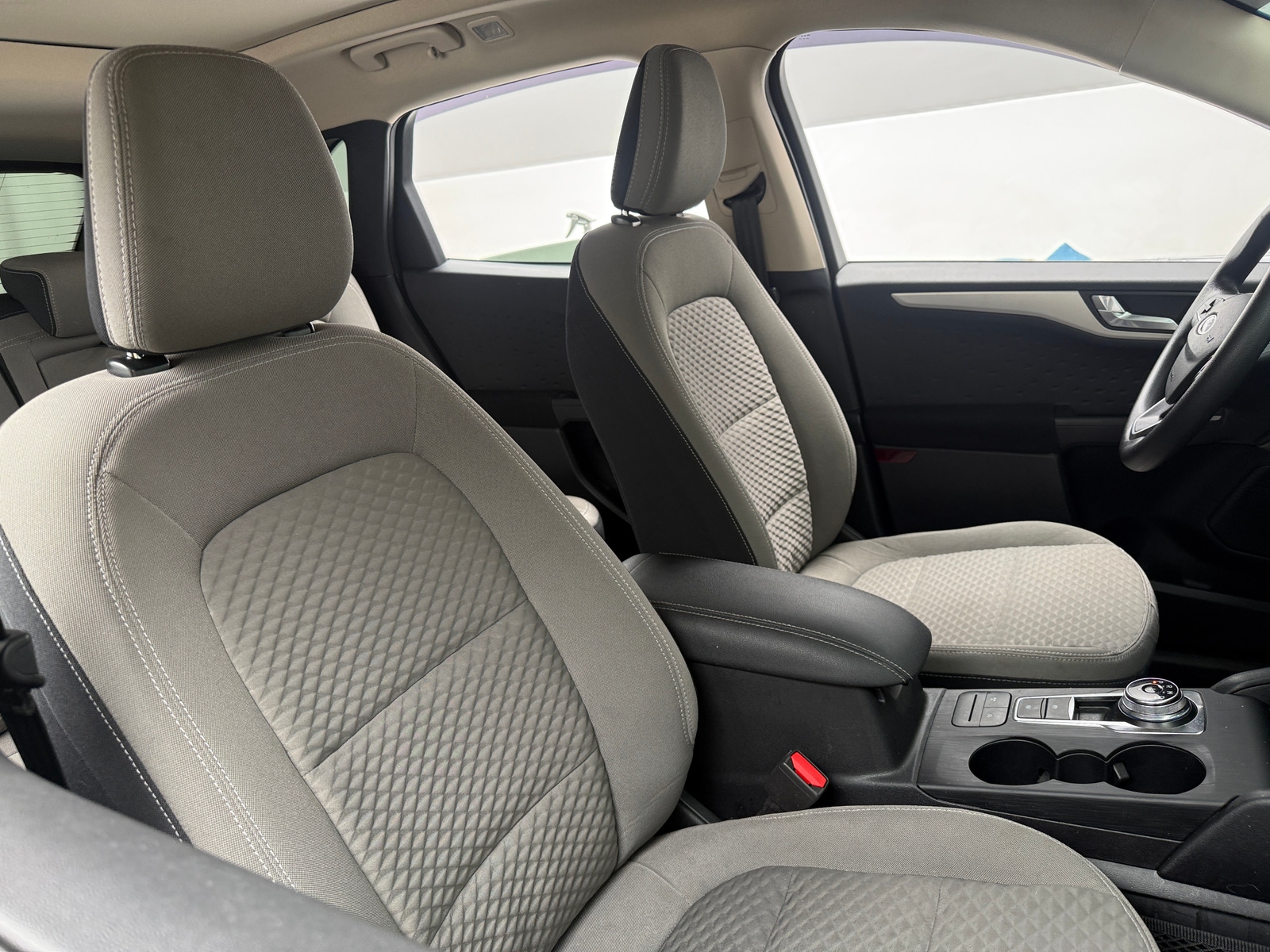 Thumbnail: 2020 Ford Escape - 2