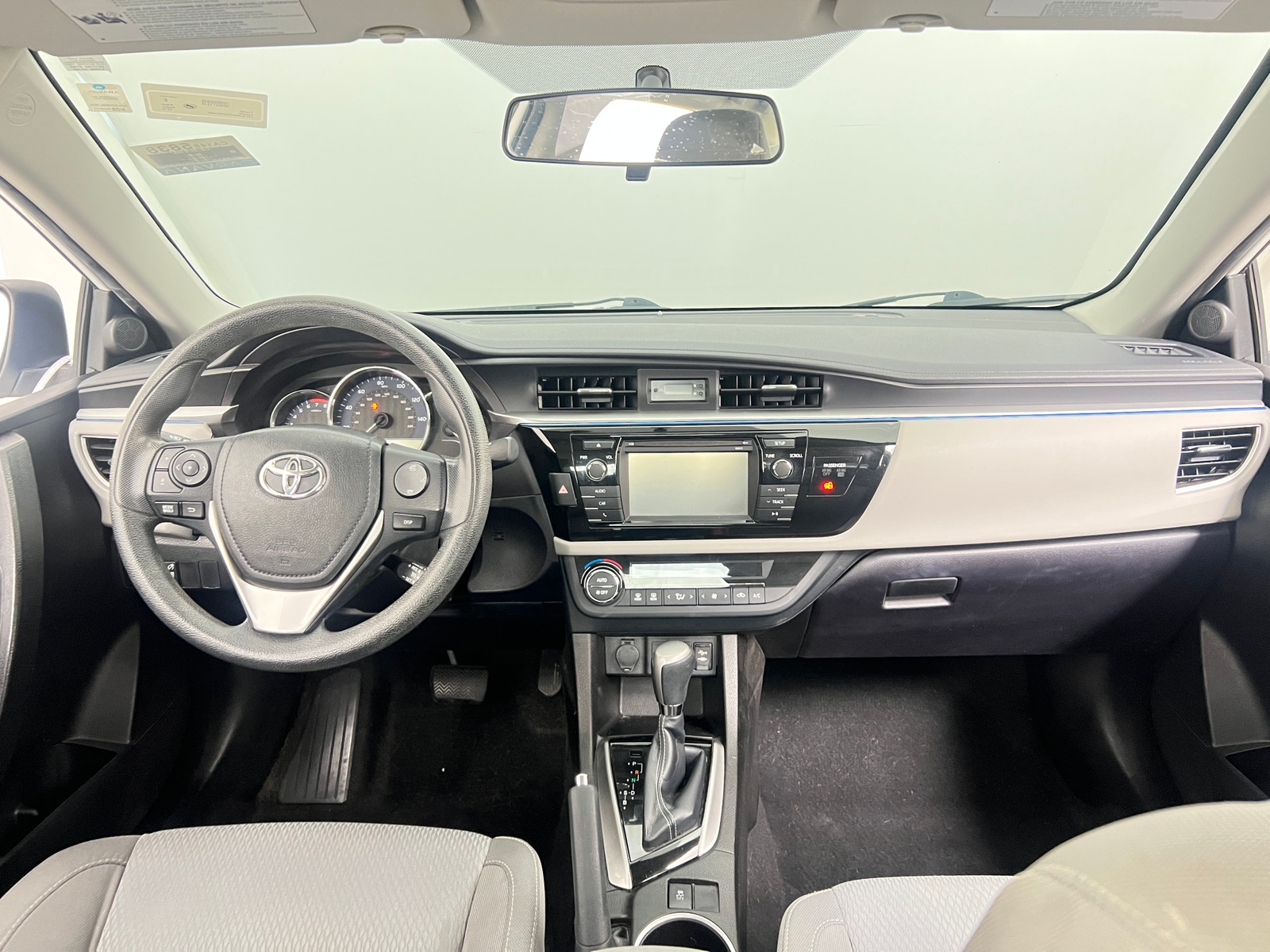 Thumbnail: 2016 Toyota Corolla - 3
